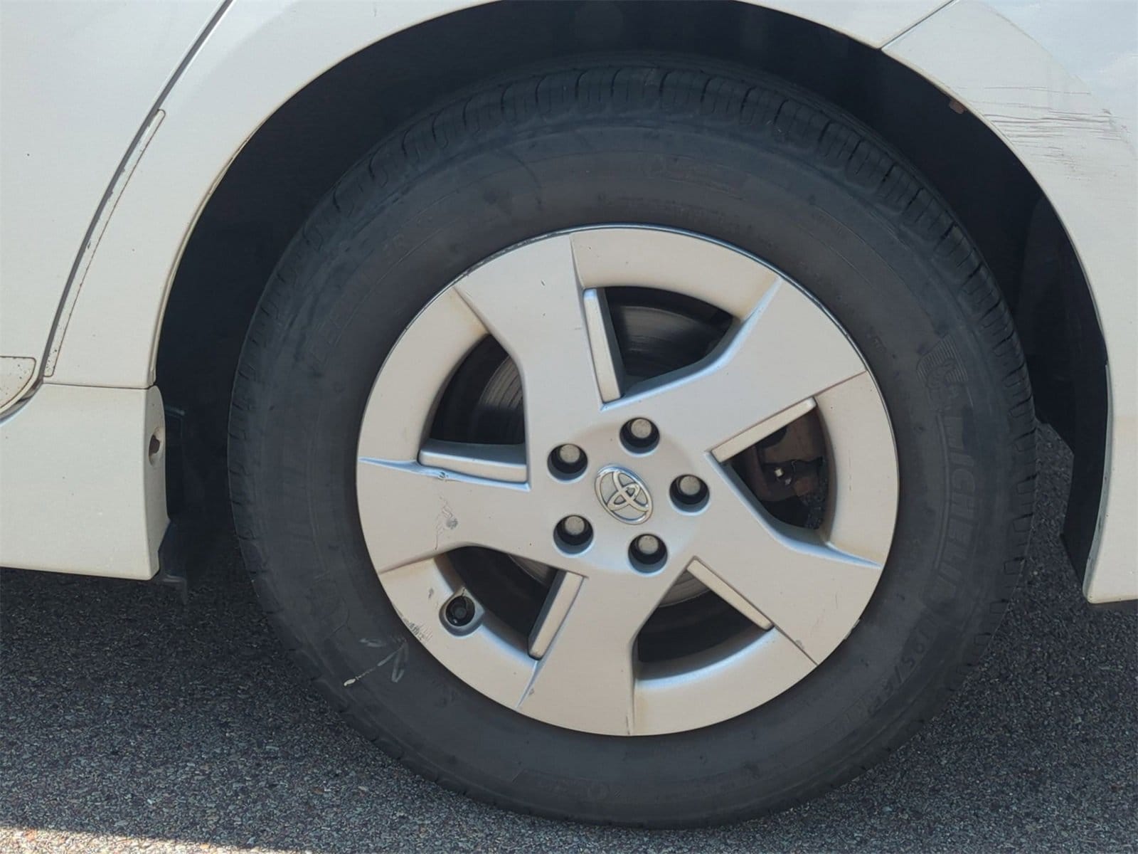 Thumbnail: 2010 Toyota Prius - 14