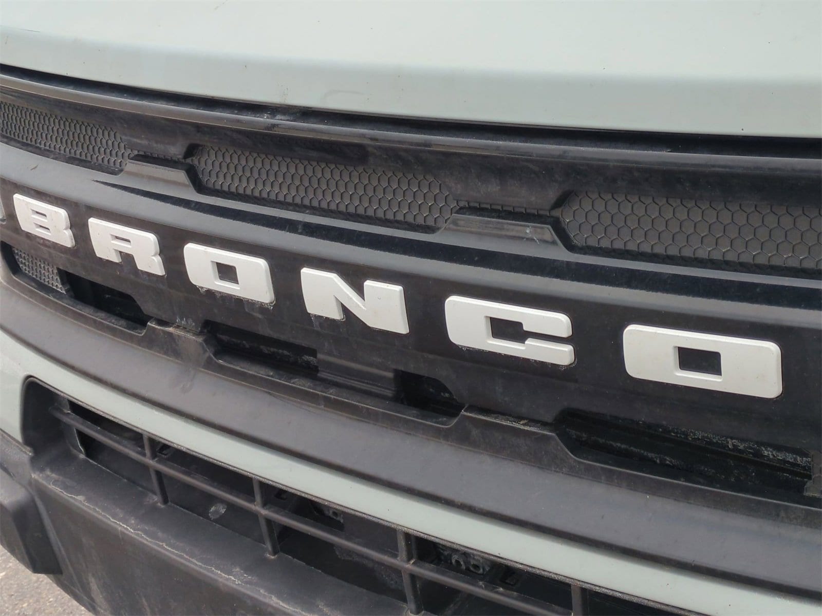 Thumbnail: 2023 Ford Bronco Sport - 12