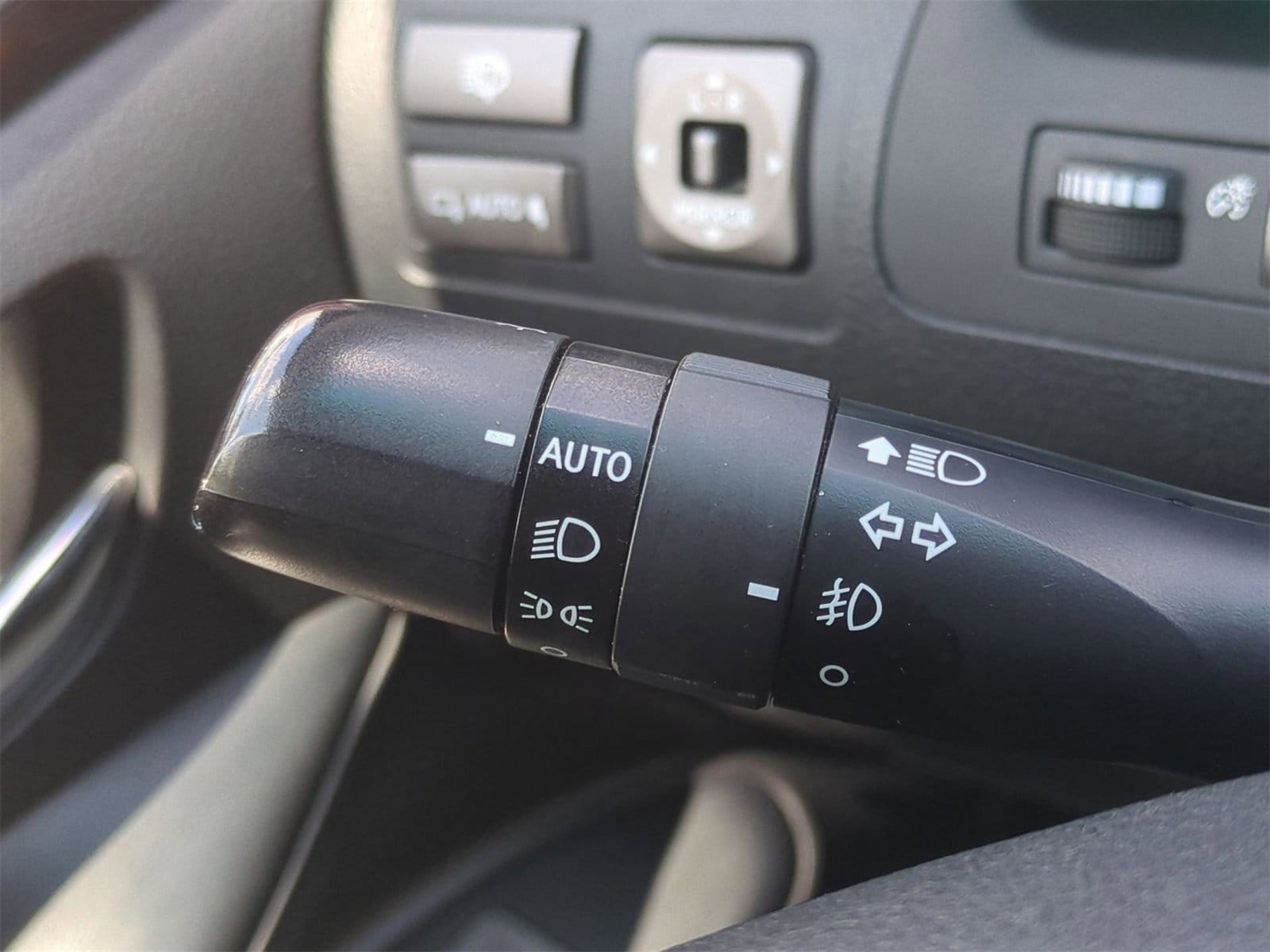 Thumbnail: 2011 Lexus LX - 28
