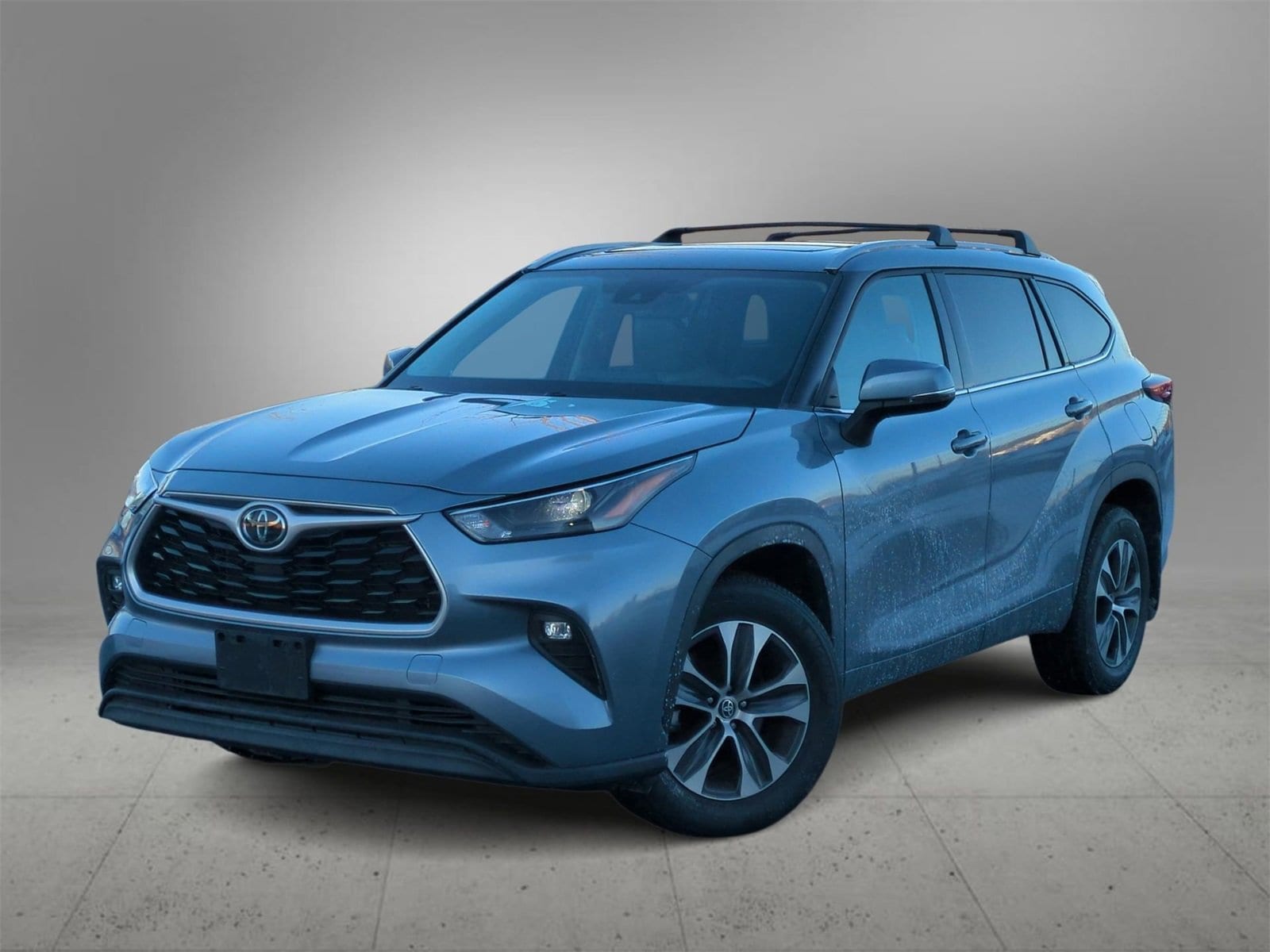 Thumbnail: 2022 Toyota Highlander - 1