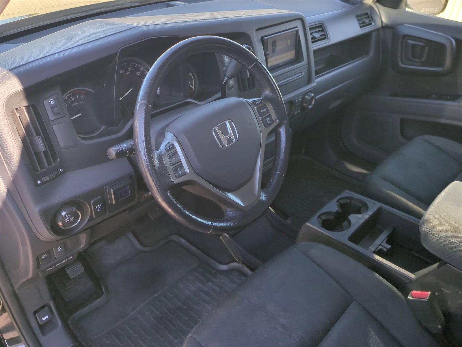 Thumbnail: 2013 Honda Ridgeline - 10