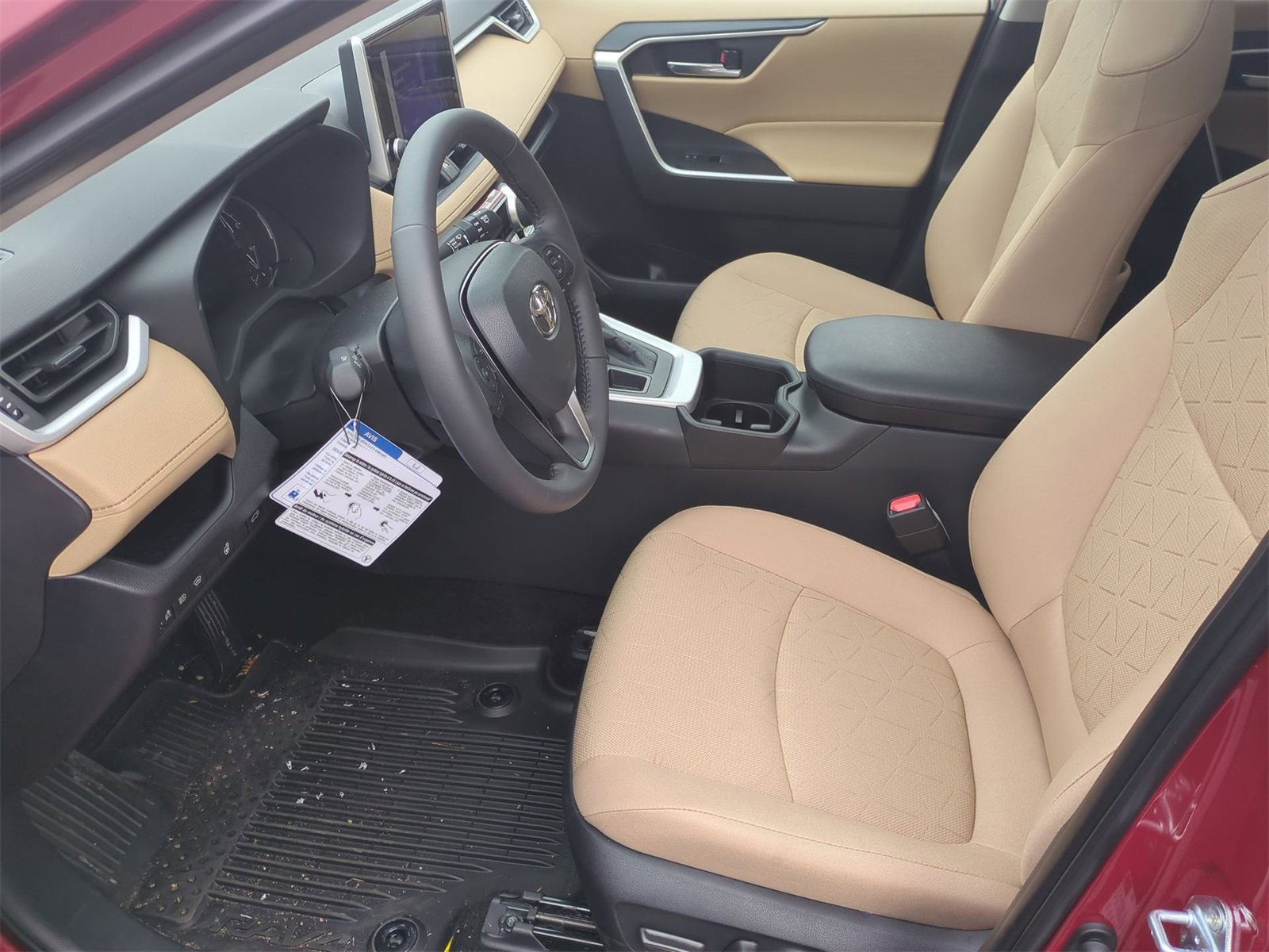 Thumbnail: 2025 Toyota RAV4 - 16