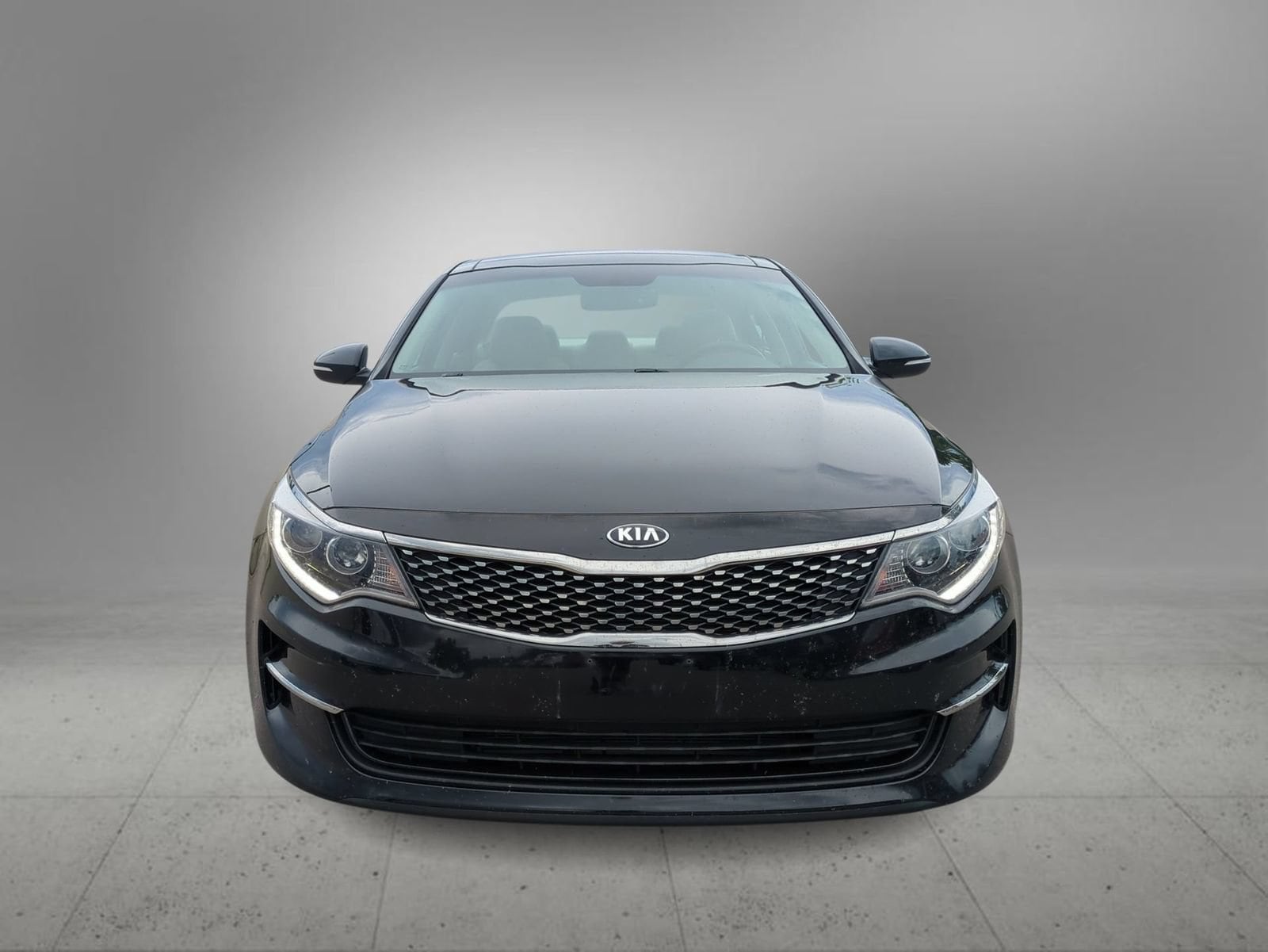 Thumbnail: 2017 Kia Optima - 3