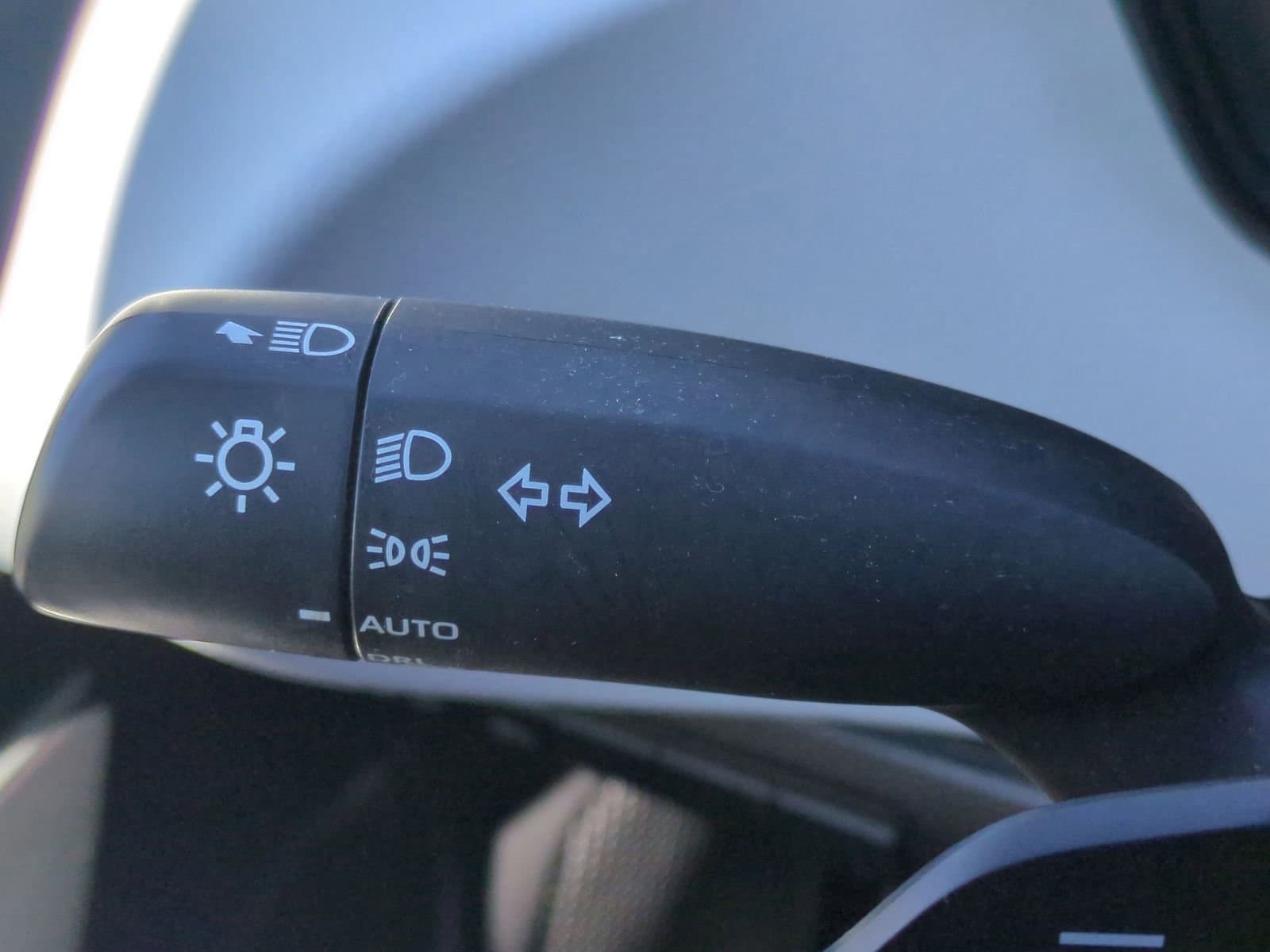 Thumbnail: 2022 Toyota Corolla - 26