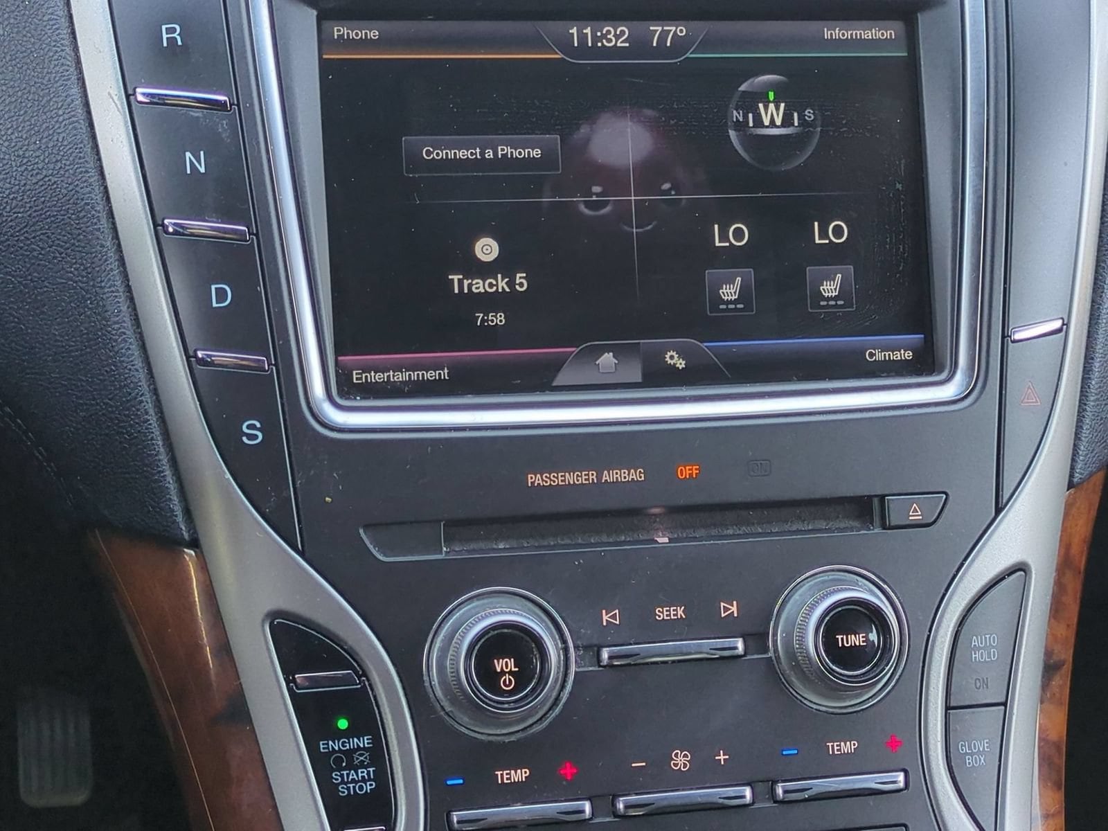 Thumbnail: 2016 Lincoln MKX - 27
