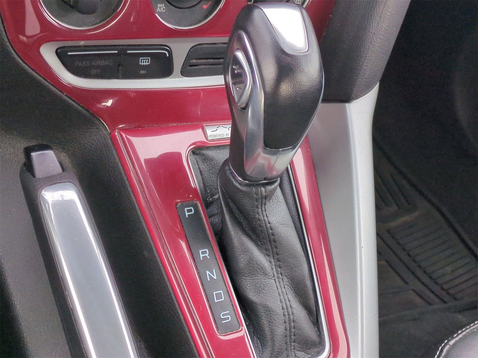 Thumbnail: 2013 Ford Focus - 29