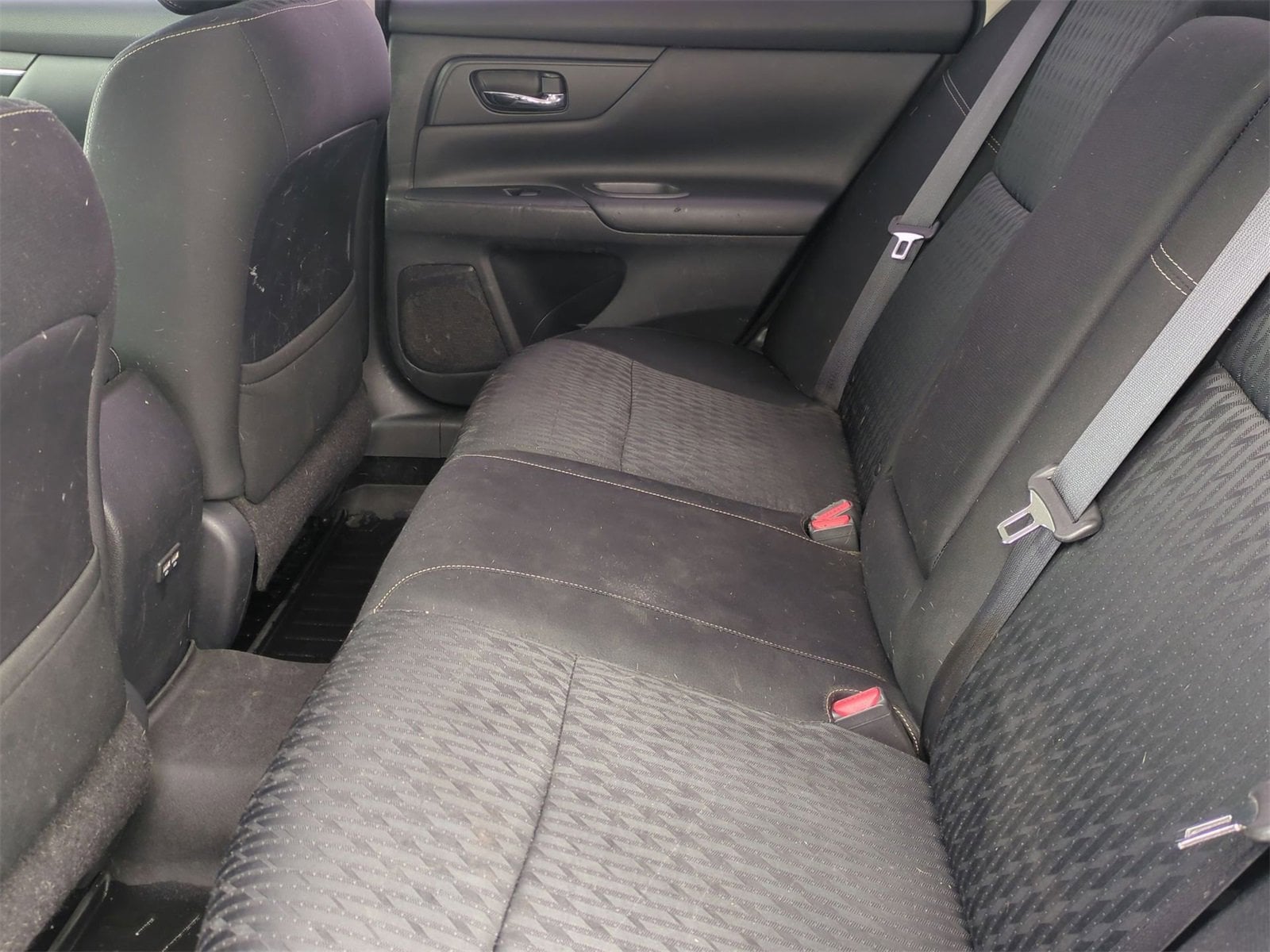 Thumbnail: 2018 Nissan Altima - 19