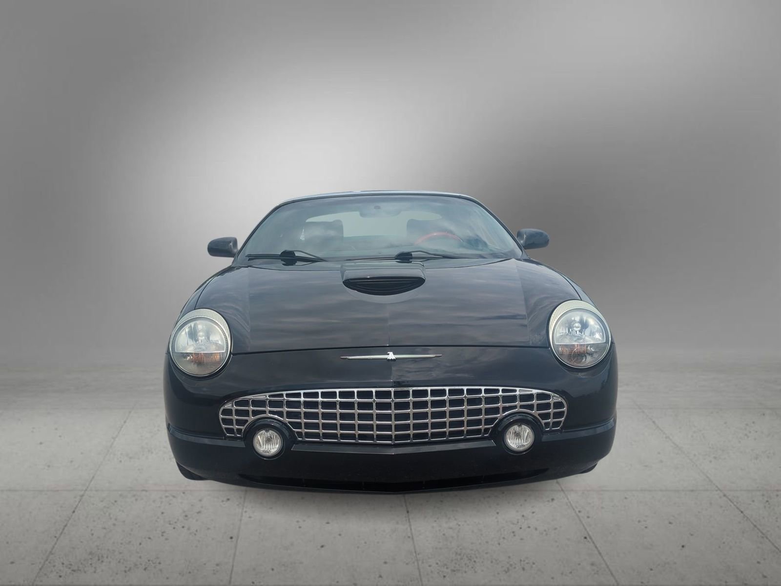 Thumbnail: 2002 Ford Thunderbird - 3