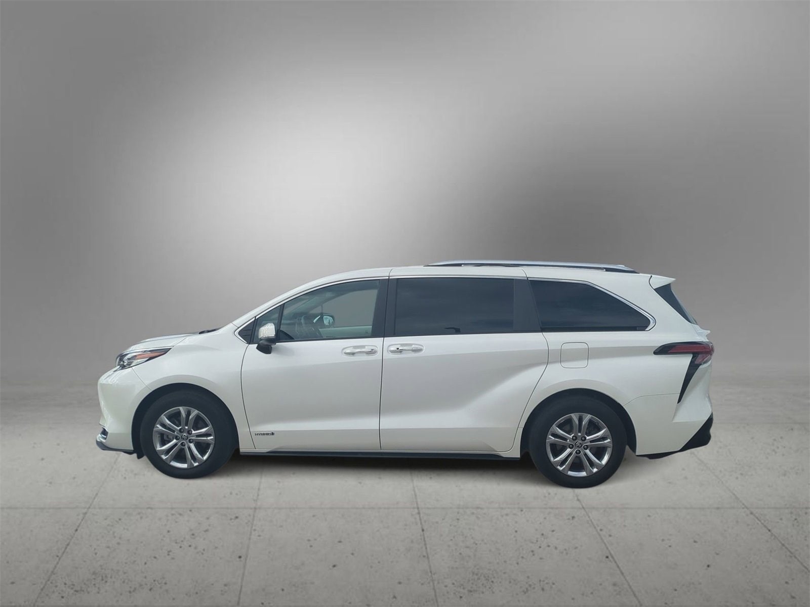 Thumbnail: 2021 Toyota Sienna - 5