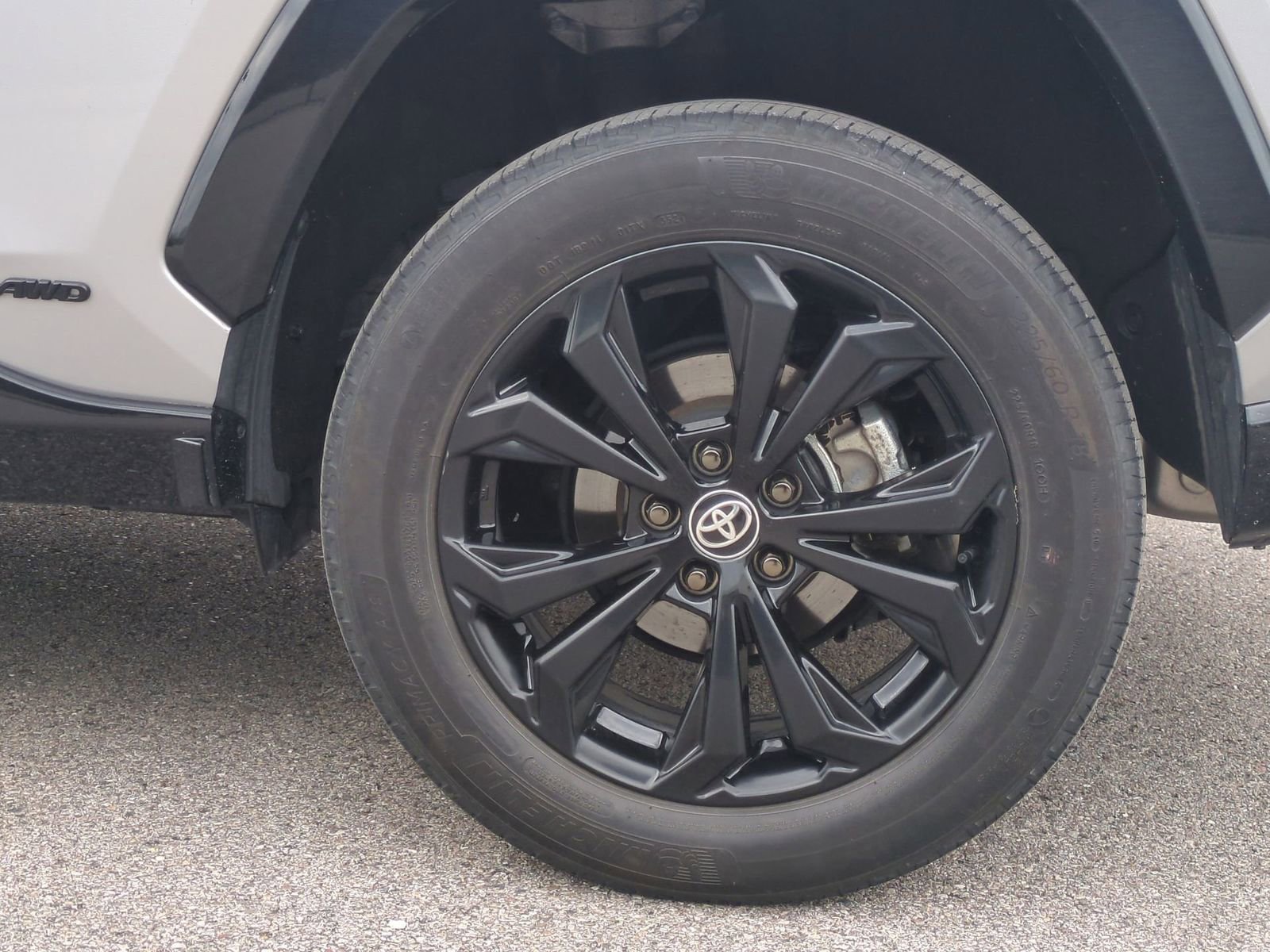 Thumbnail: 2024 Toyota RAV4 - 14