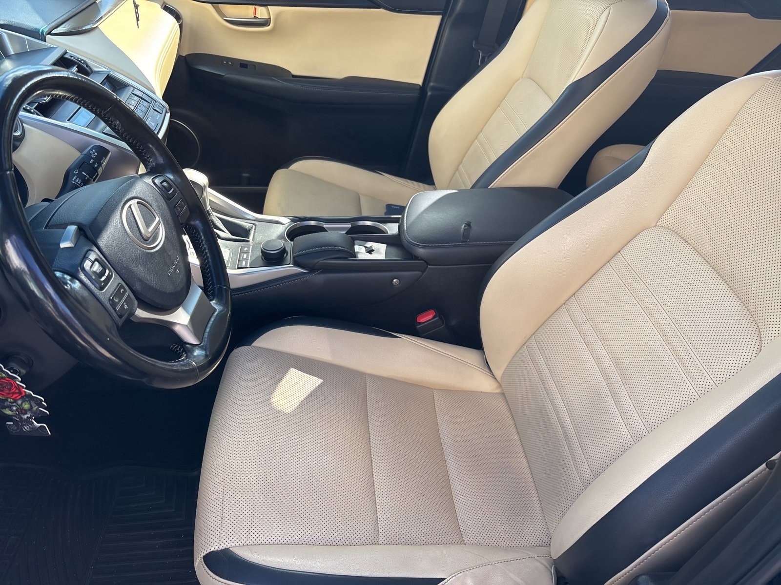 Thumbnail: 2017 Lexus NX - 7