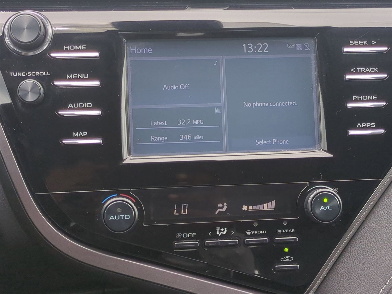 Thumbnail: 2019 Toyota Camry - 27