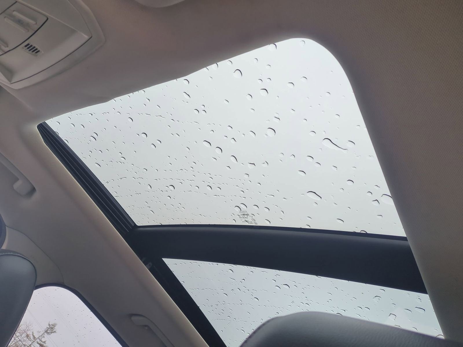 Thumbnail: 2017 Ford Escape - 19