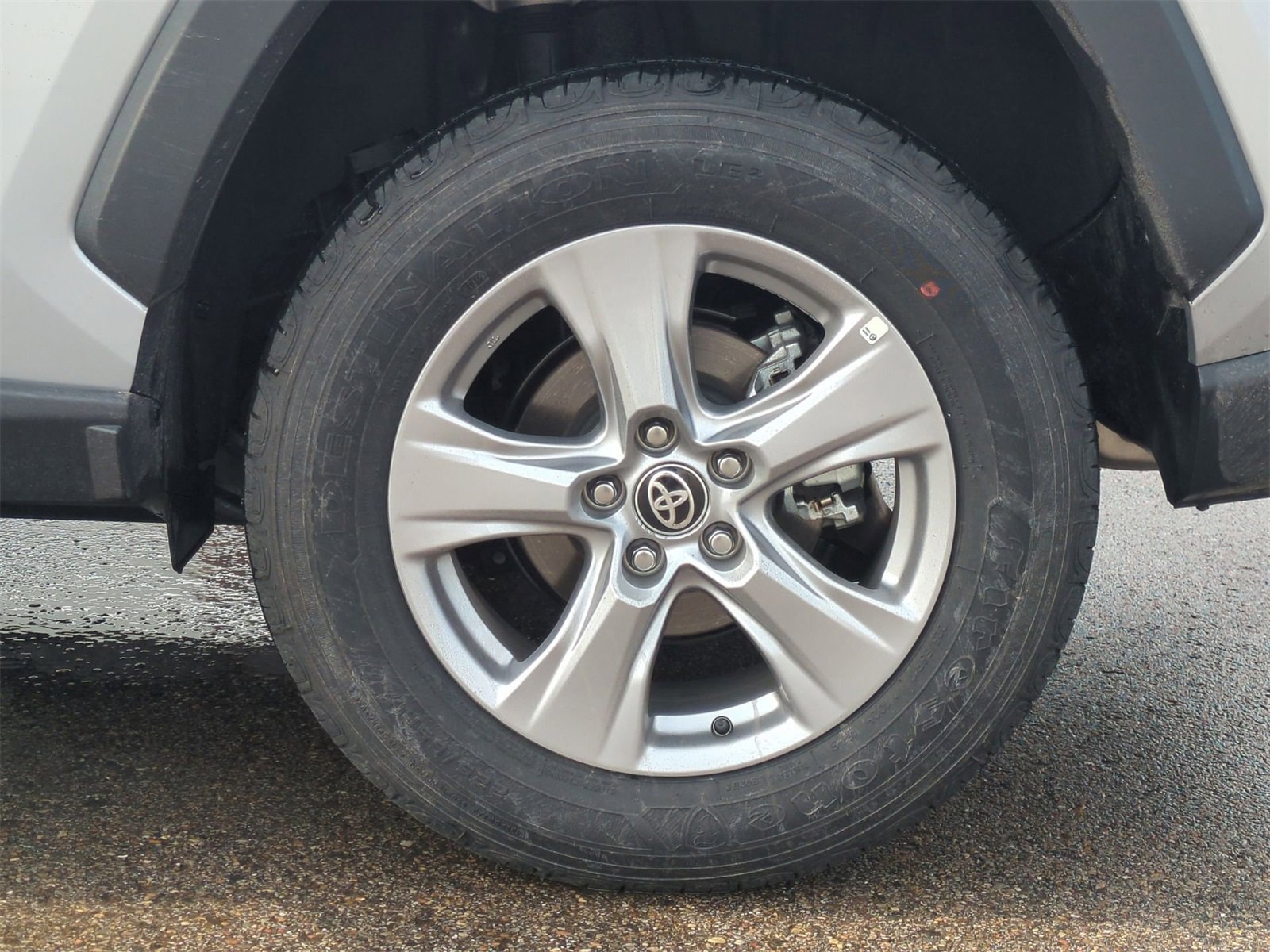 Thumbnail: 2025 Toyota RAV4 - 14