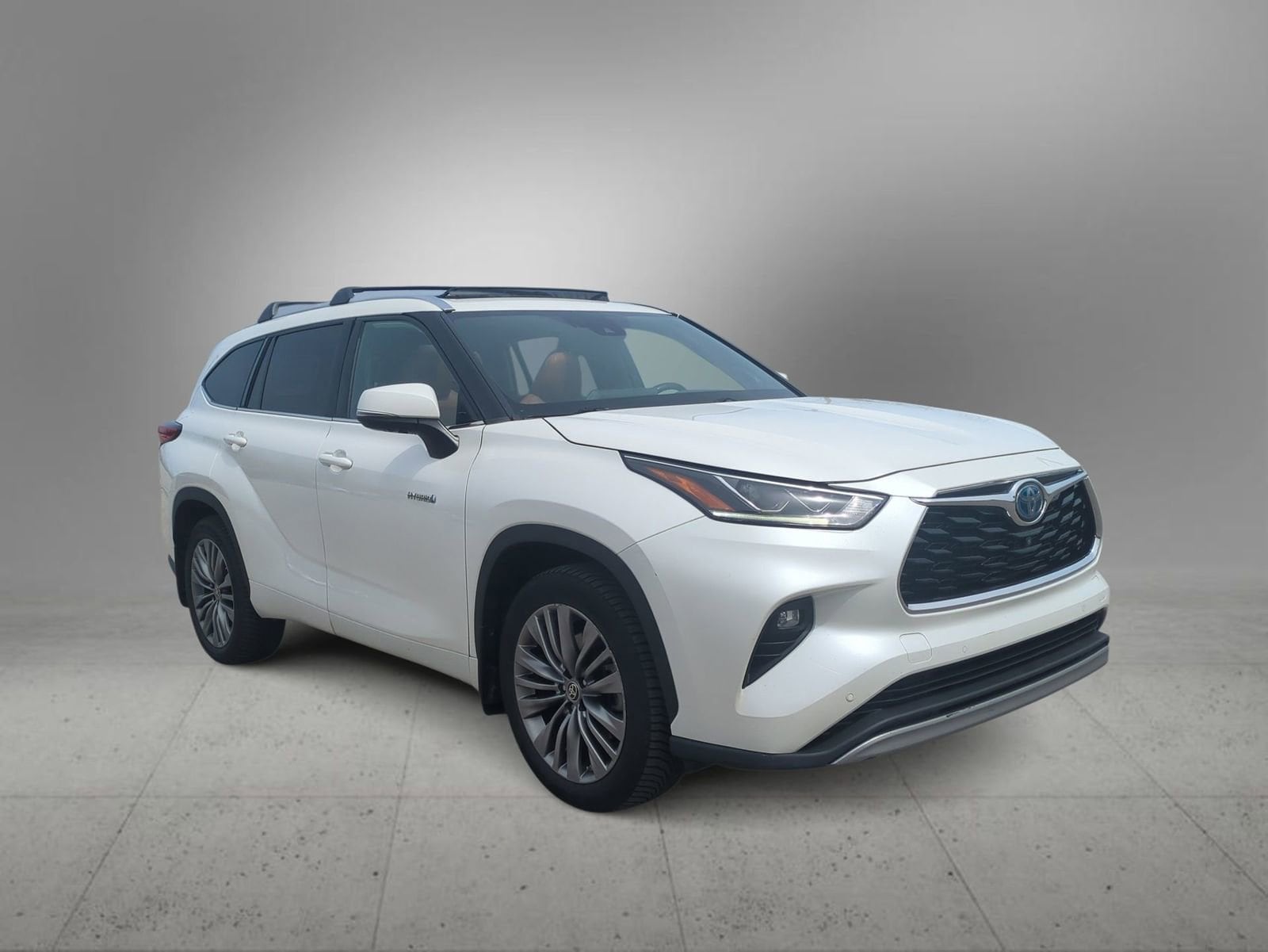 Thumbnail: 2021 Toyota Highlander - 2