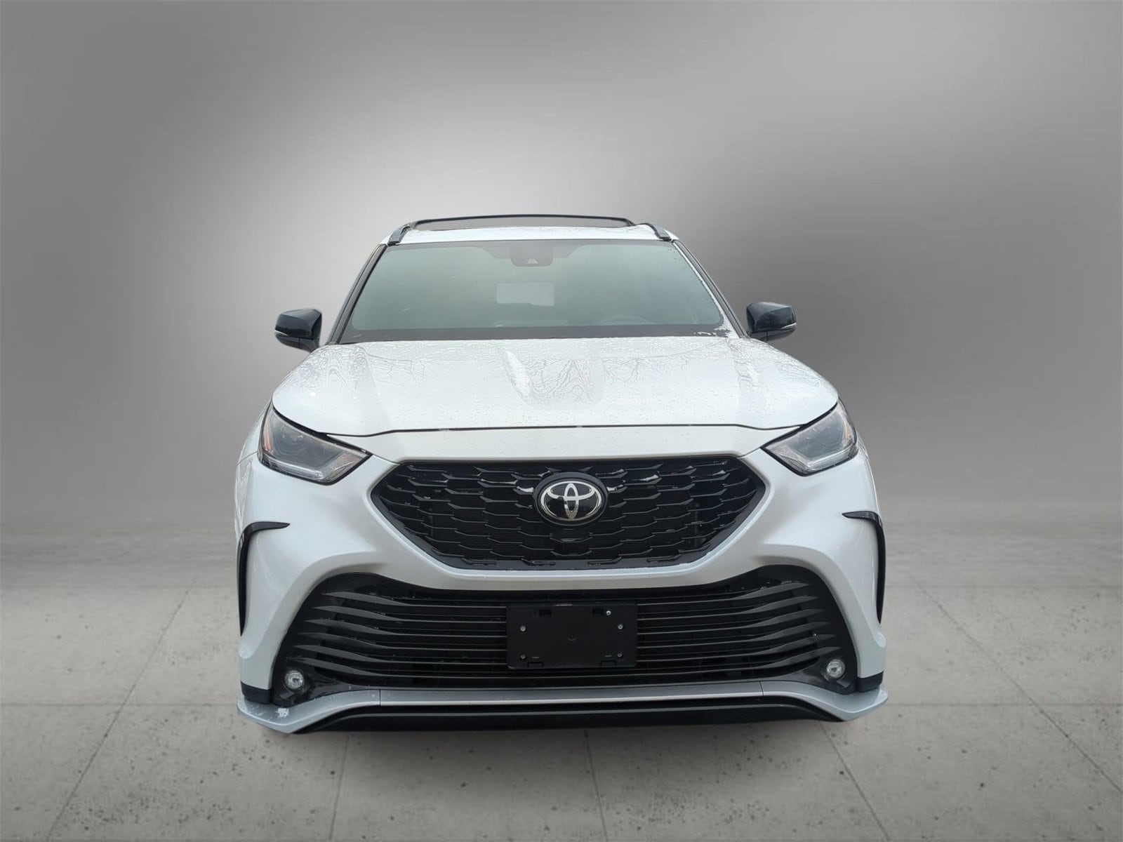 Thumbnail: 2022 Toyota Highlander - 3