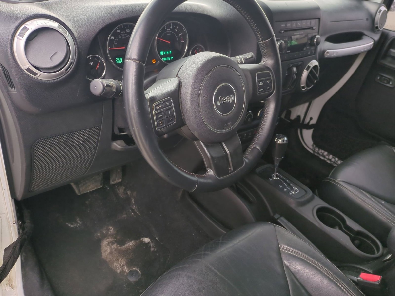 Thumbnail: 2015 Jeep Wrangler - 10