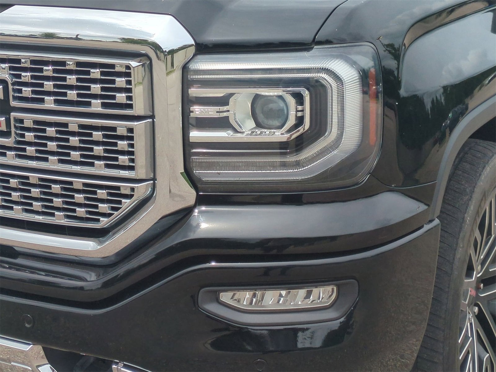 Thumbnail: 2018 GMC Sierra 1500 - 11