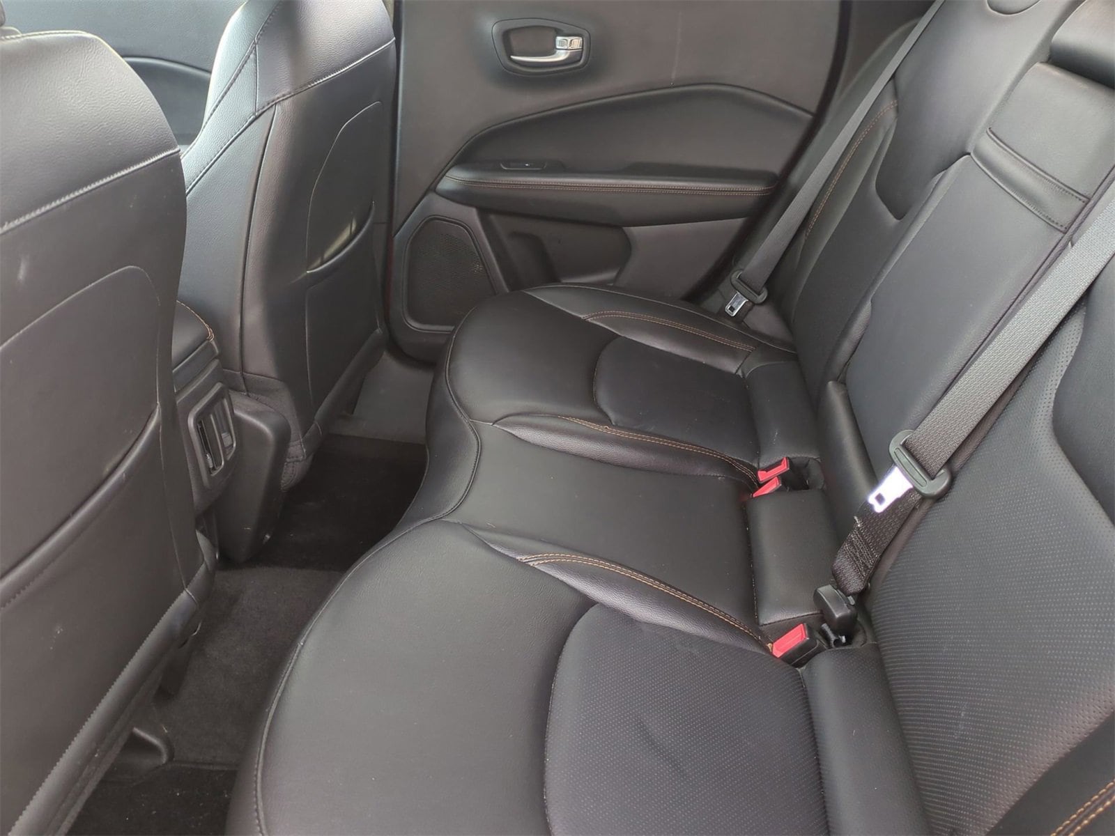 Thumbnail: 2019 Jeep Compass - 19