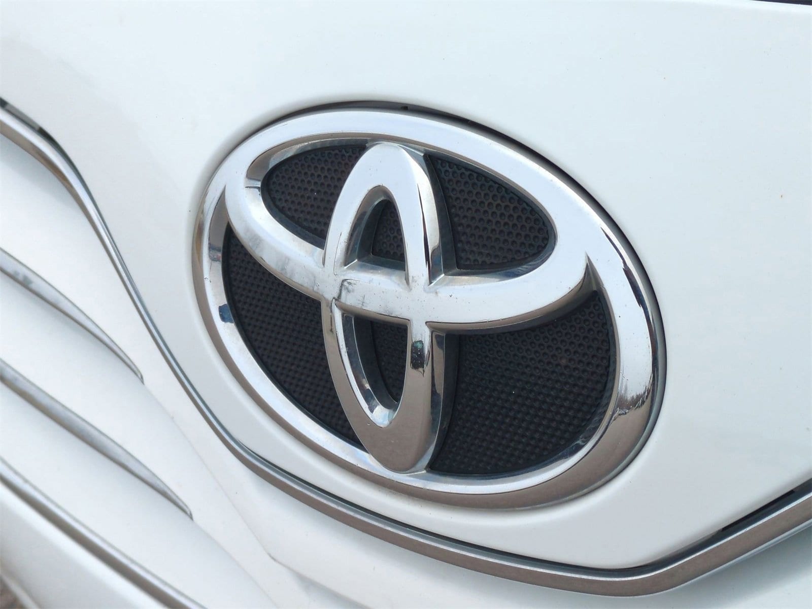 2010 Toyota Camry XLE 12