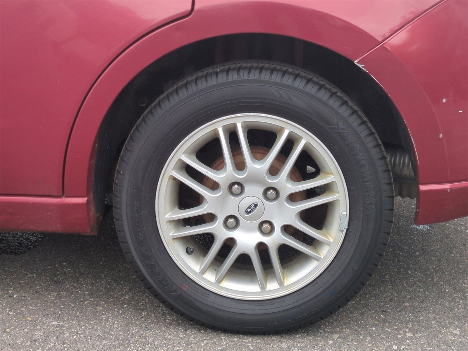 Thumbnail: 2010 Ford Focus - 14
