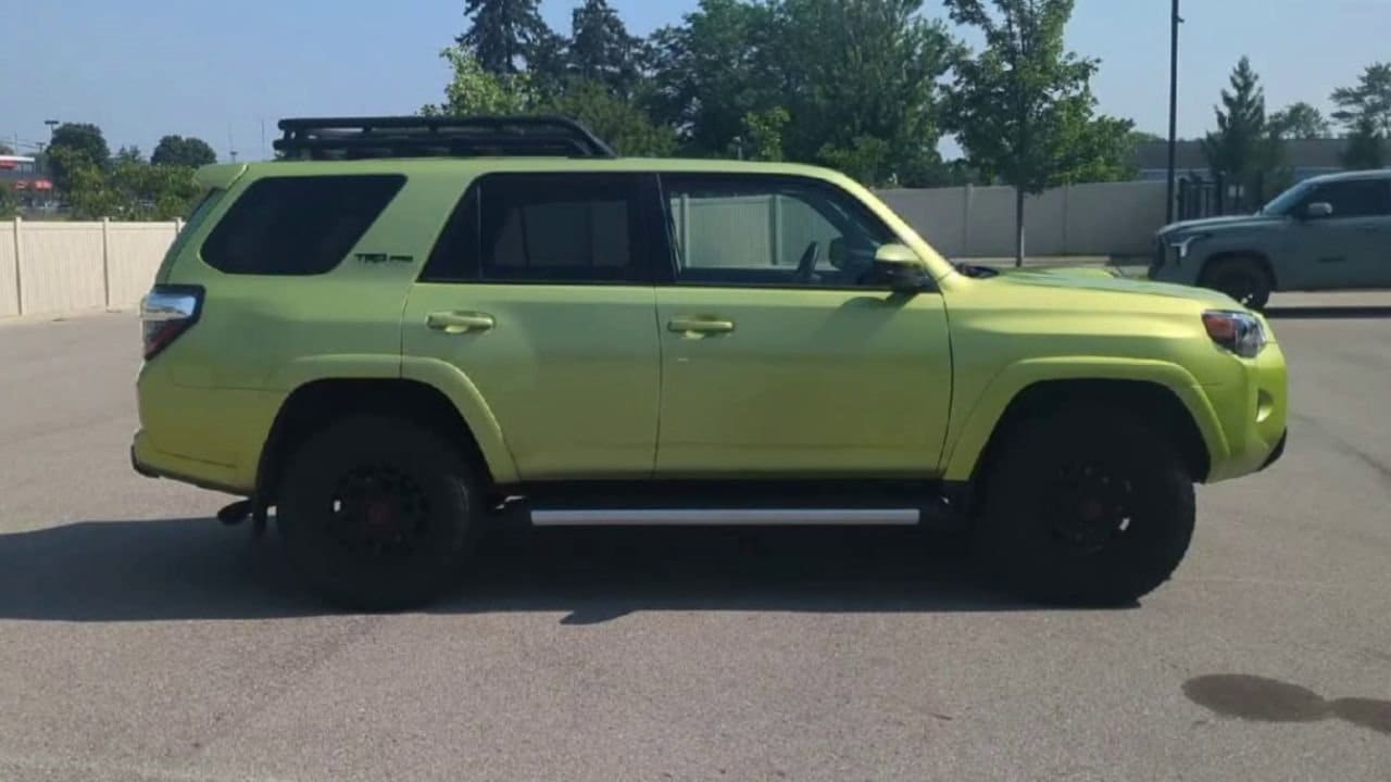 Thumbnail: 2022 Toyota 4Runner - 9