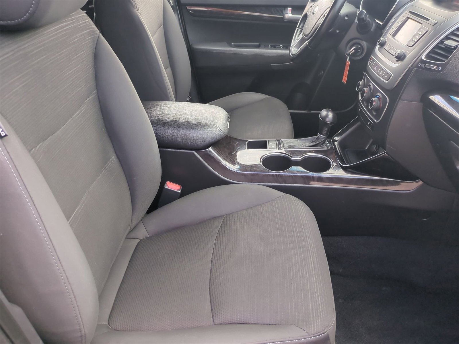 Thumbnail: 2014 Kia Sorento - 21