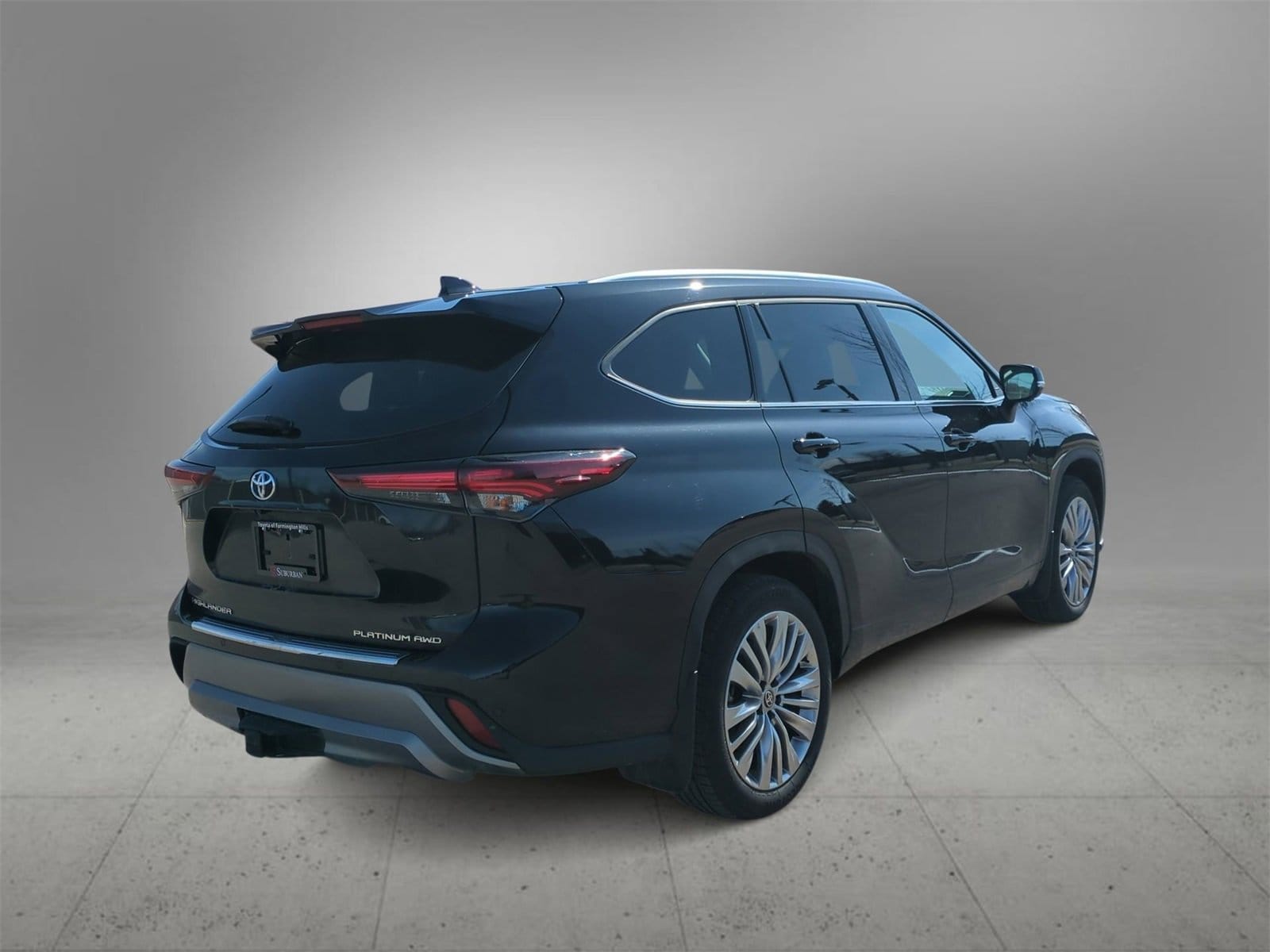 Thumbnail: 2025 Toyota Highlander - 8