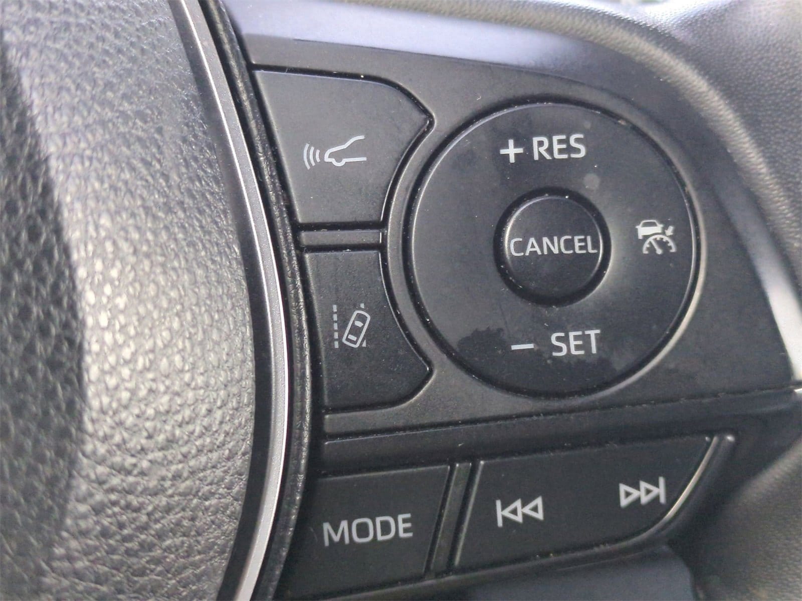 Thumbnail: 2021 Toyota Corolla - 24