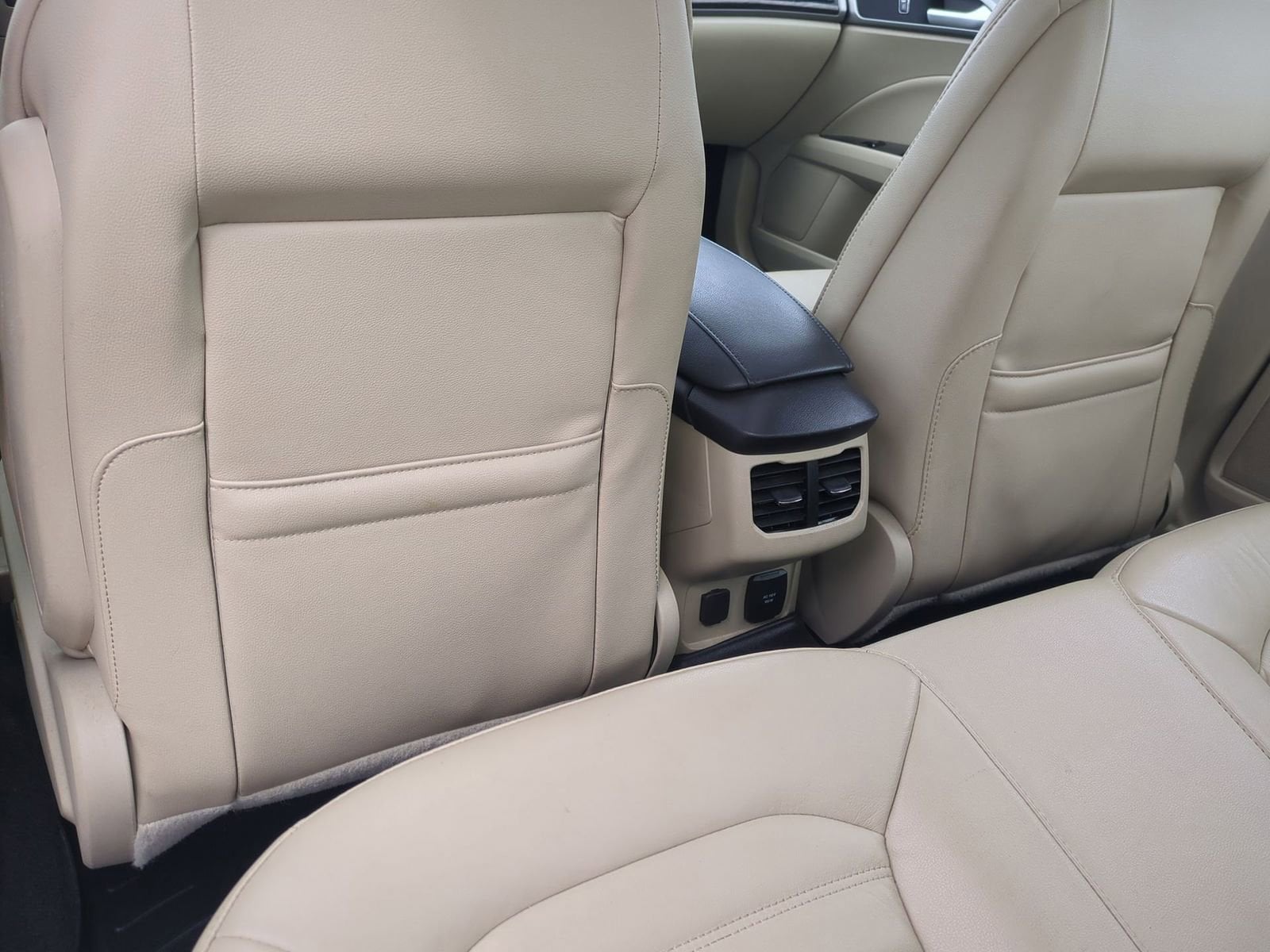 Thumbnail: 2016 Ford Fusion - 18