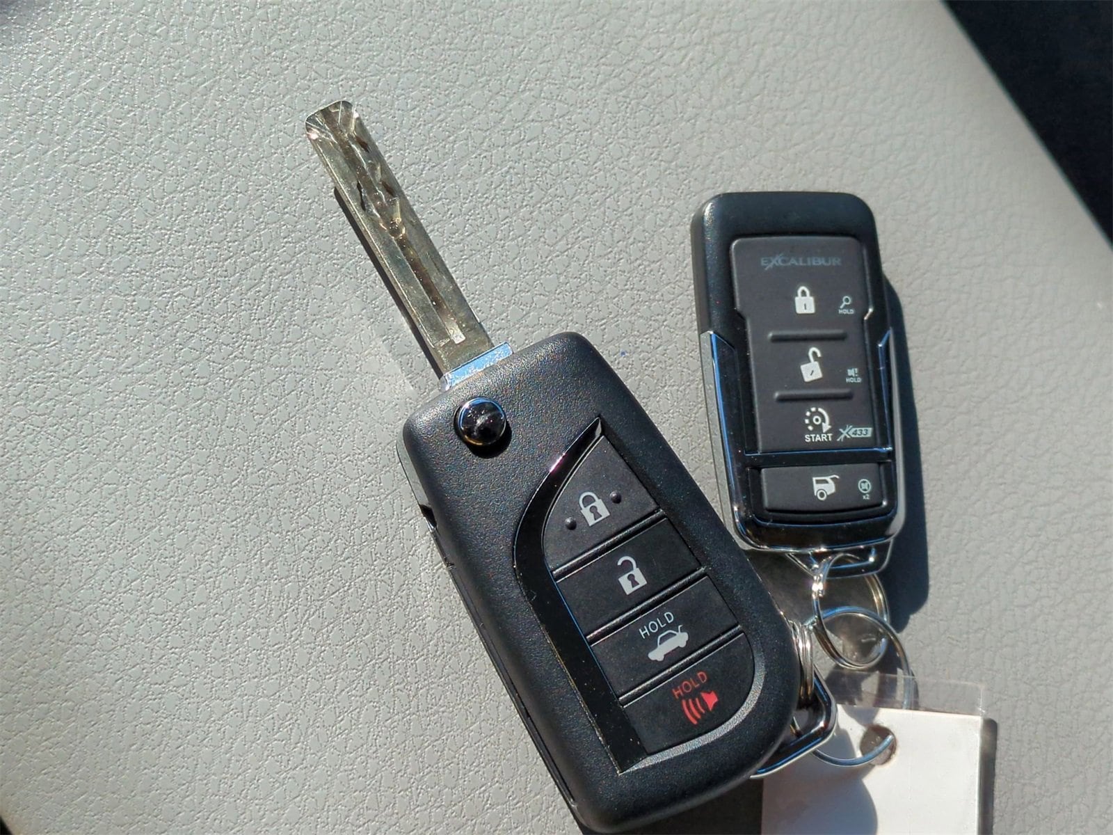 Thumbnail: 2019 Toyota Camry - 33