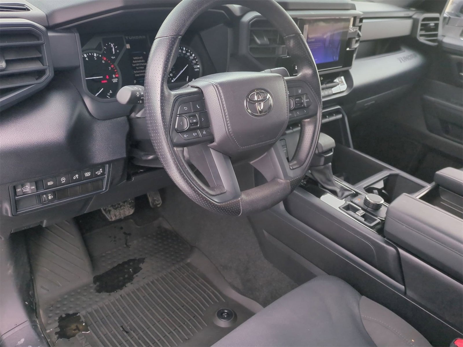 Thumbnail: 2025 Toyota Tundra - 10