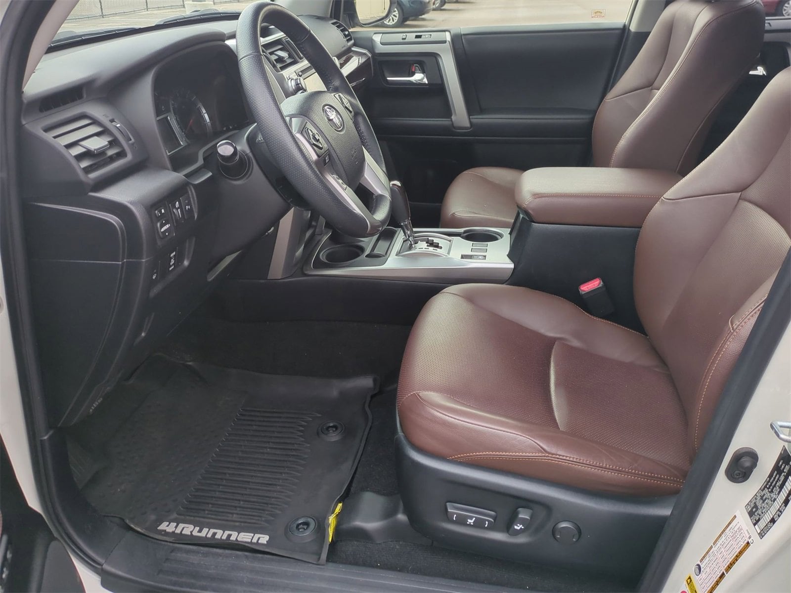 2019 Toyota 4Runner Limited 16