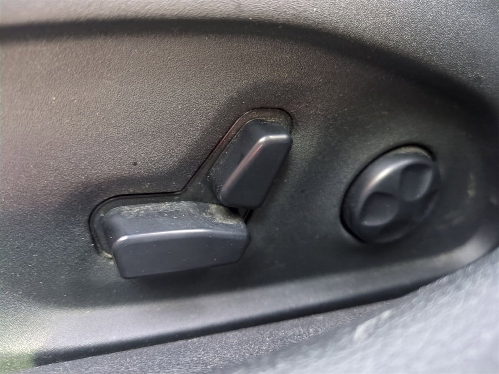 Thumbnail: 2019 Jeep Compass - 17