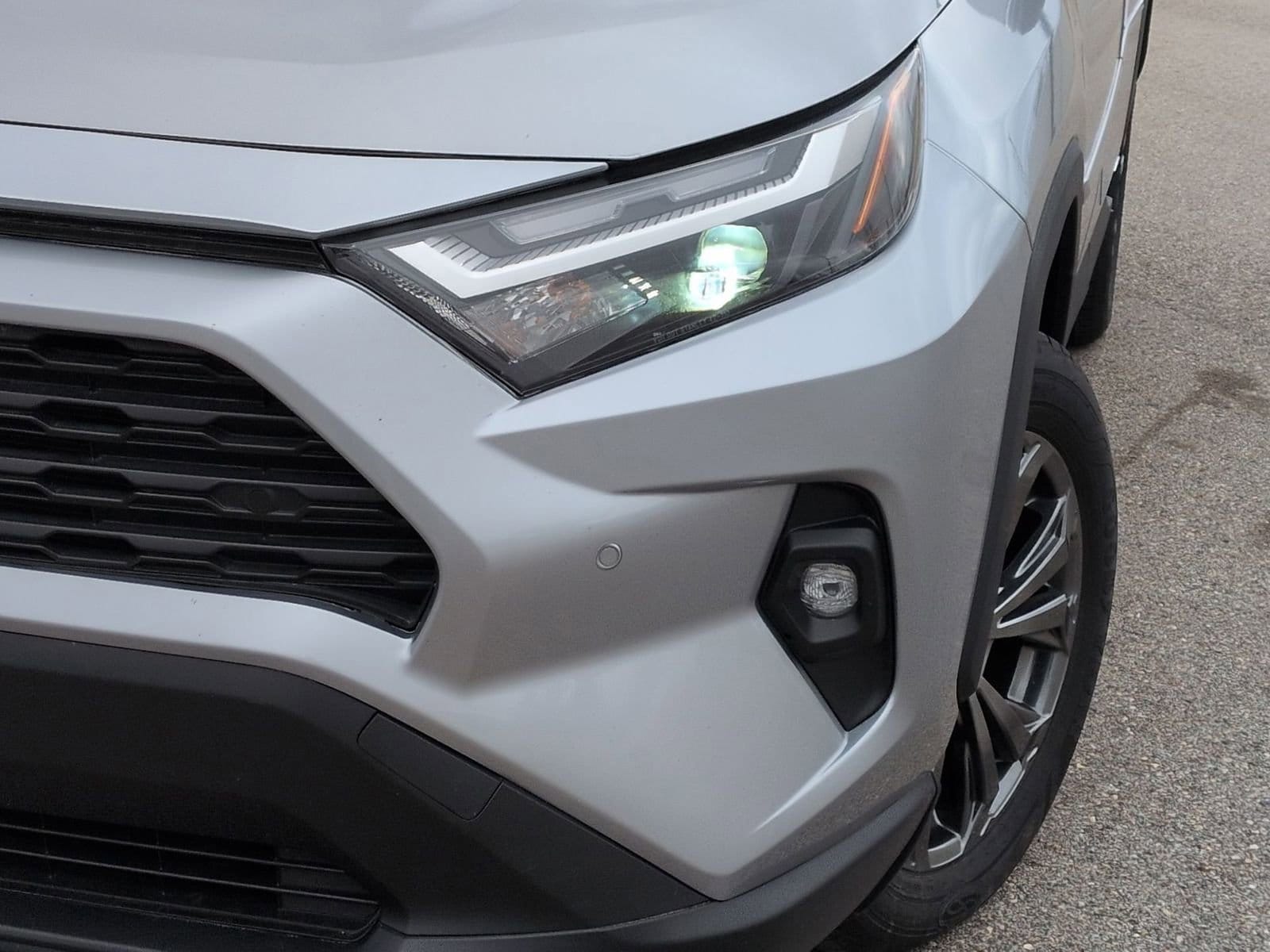 Thumbnail: 2023 Toyota RAV4 - 11