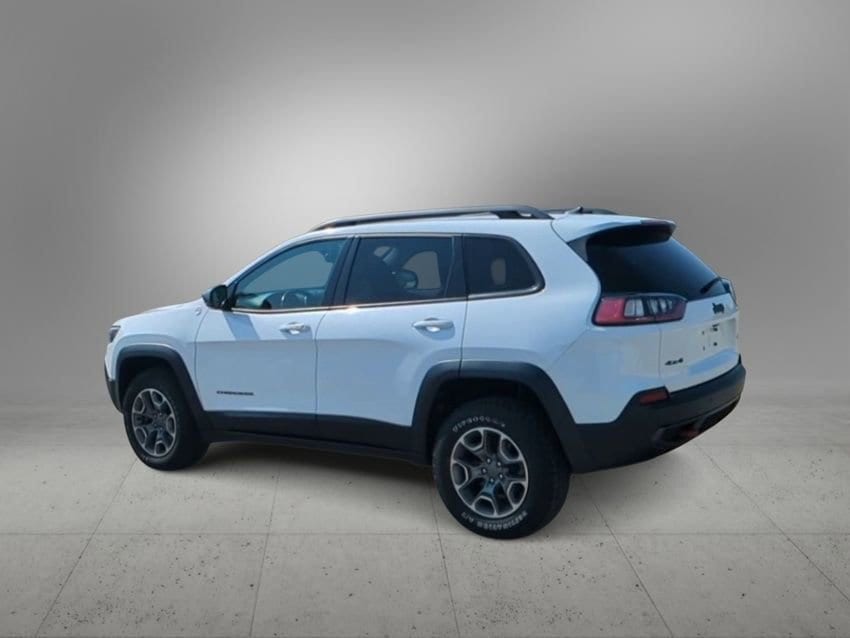 Thumbnail: 2020 Jeep Cherokee - 6