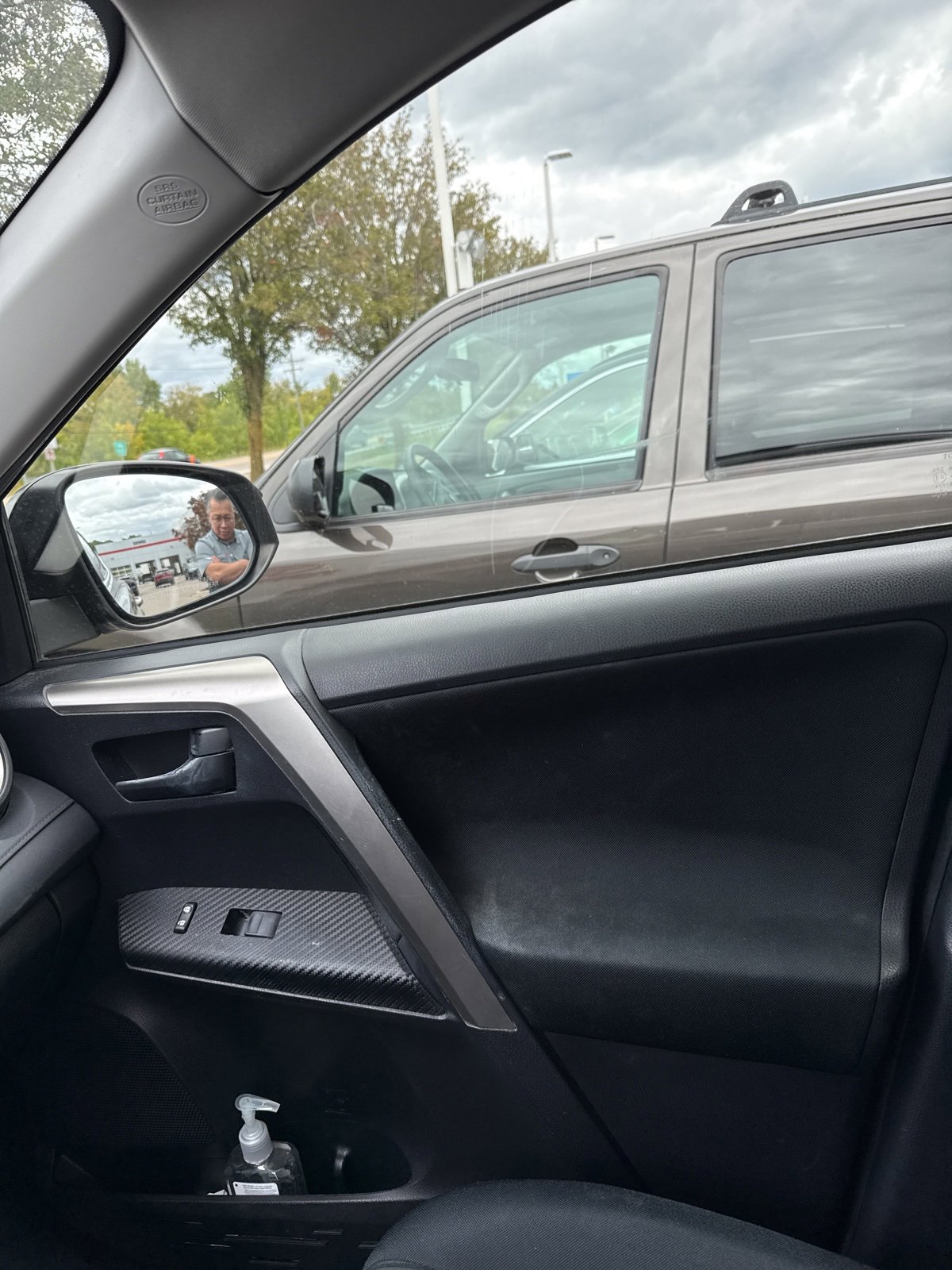 Thumbnail: 2015 Toyota RAV4 - 1