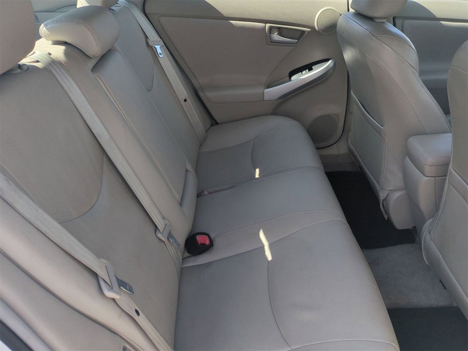 Thumbnail: 2010 Toyota Prius - 20