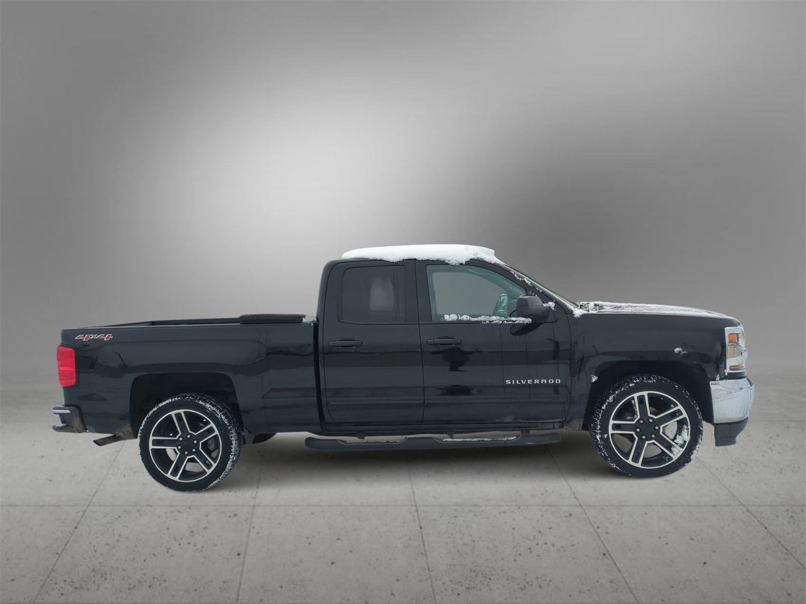 Thumbnail: 2016 Chevrolet Silverado 1500 - 9