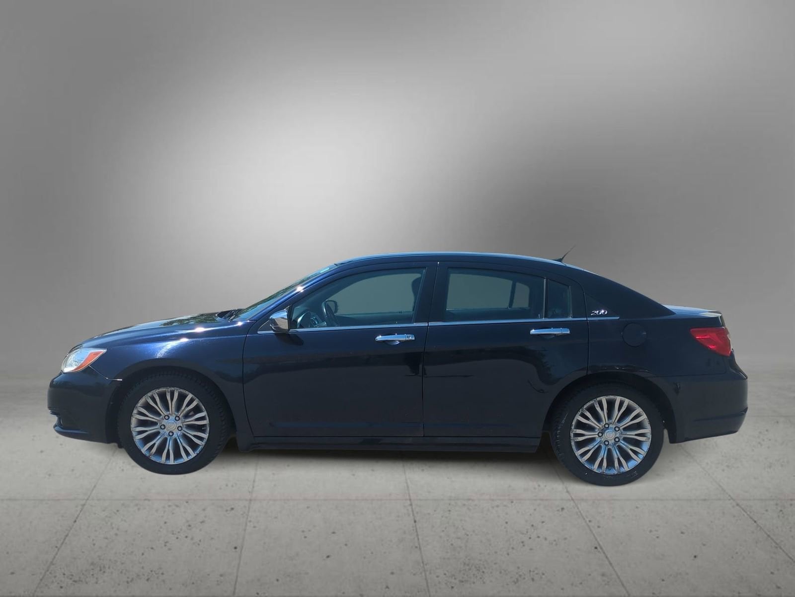 Thumbnail: 2012 Chrysler 200 - 5