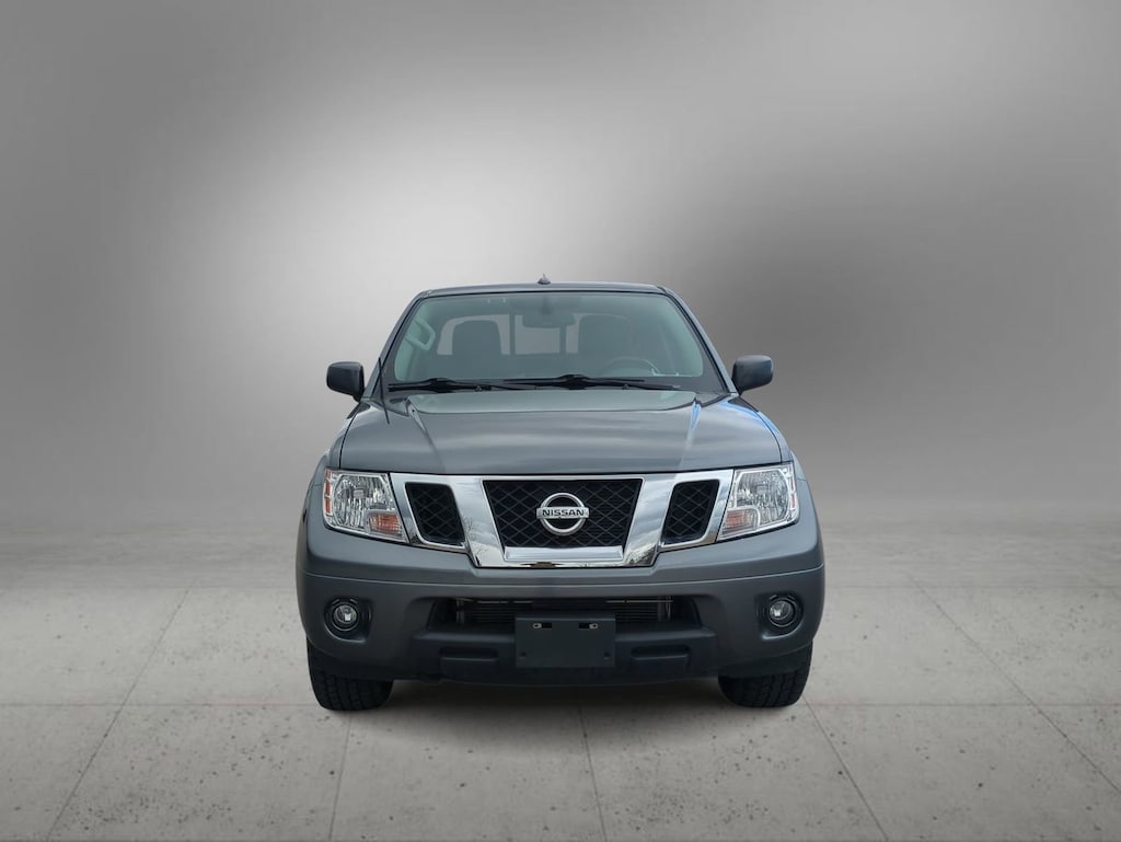 Used 2018 Nissan Frontier SV Truck Crew Cab