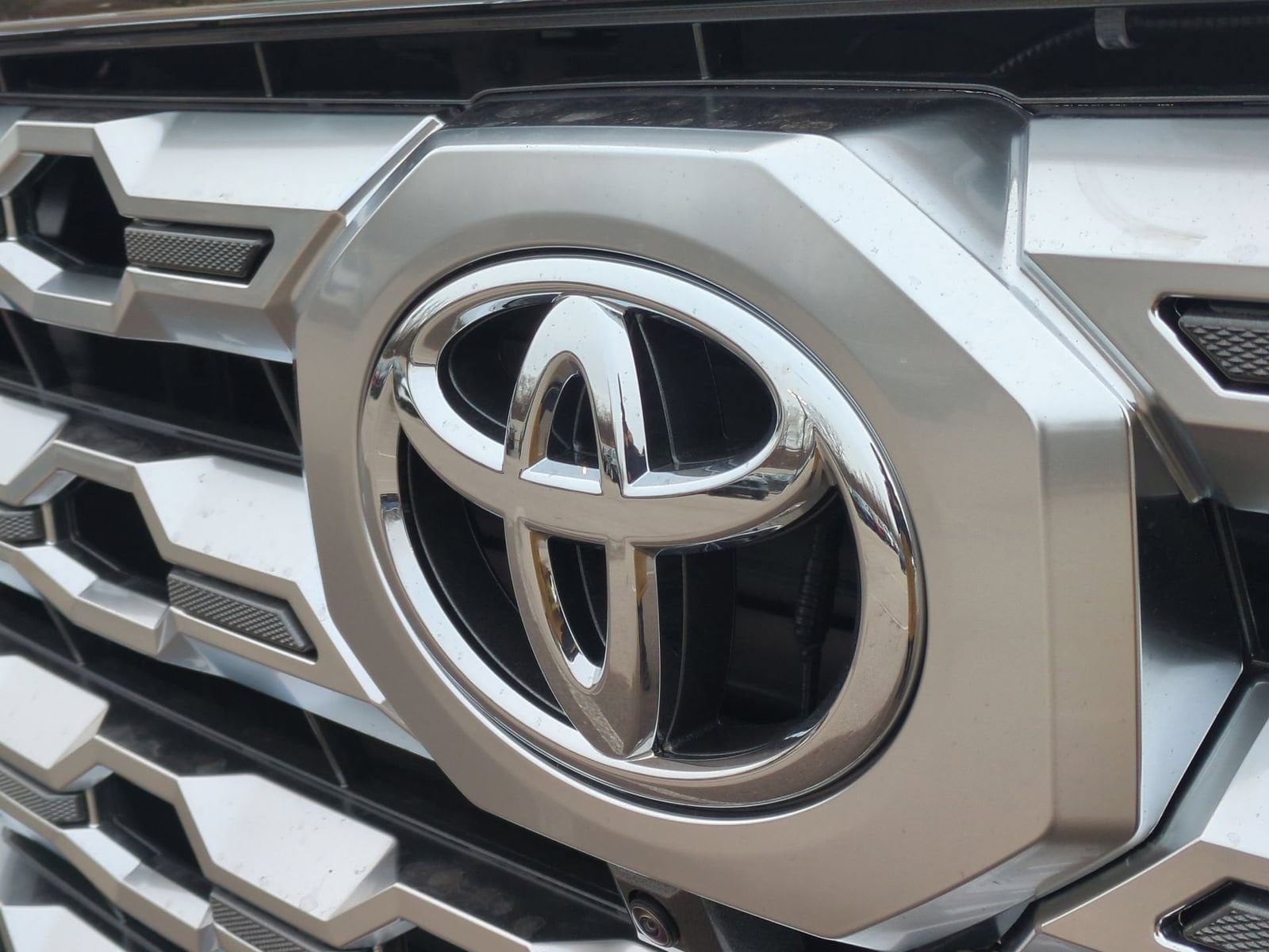 2026 Toyota Tundra 1794 Edition - Photo 12