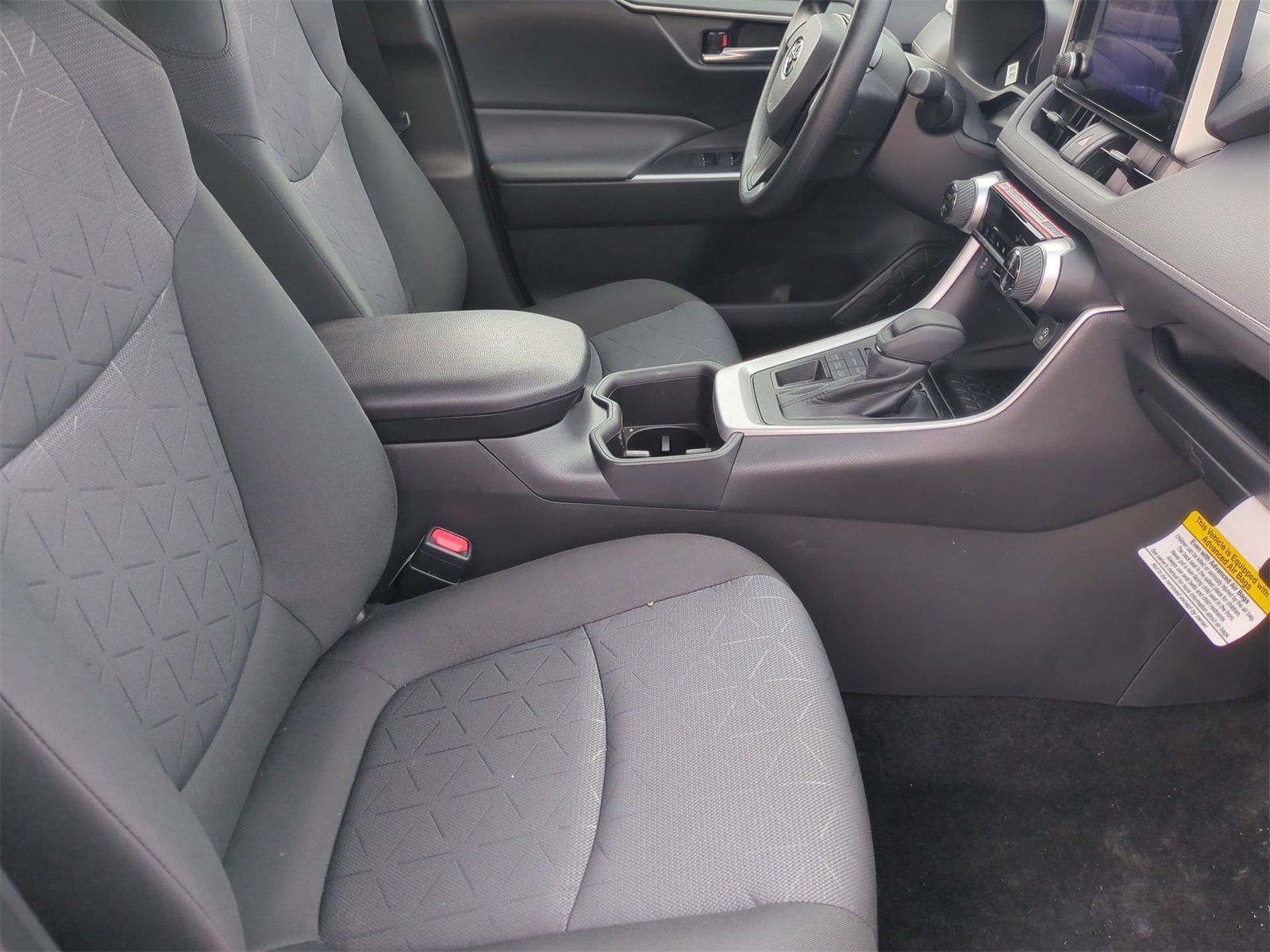 Thumbnail: 2025 Toyota RAV4 - 22