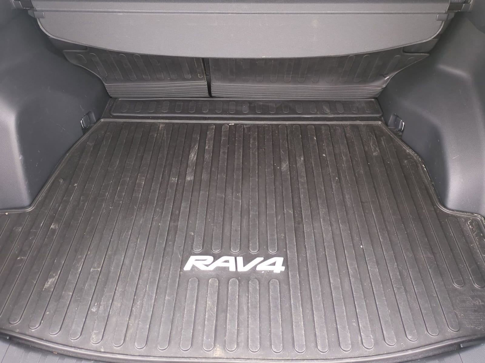 Thumbnail: 2024 Toyota RAV4 - 34