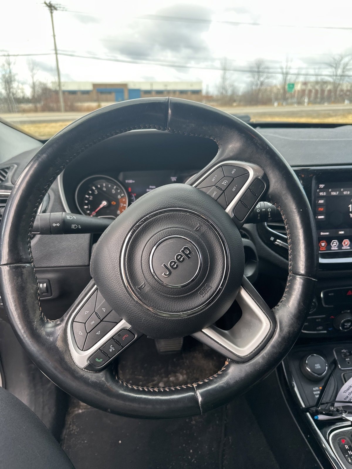 Thumbnail: 2020 Jeep Compass - 8