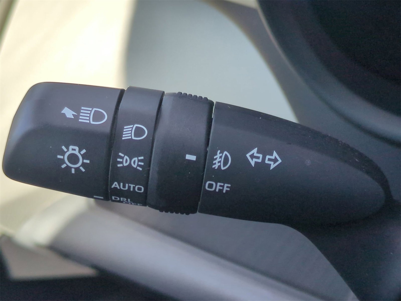 Thumbnail: 2024 Toyota Sienna - 29