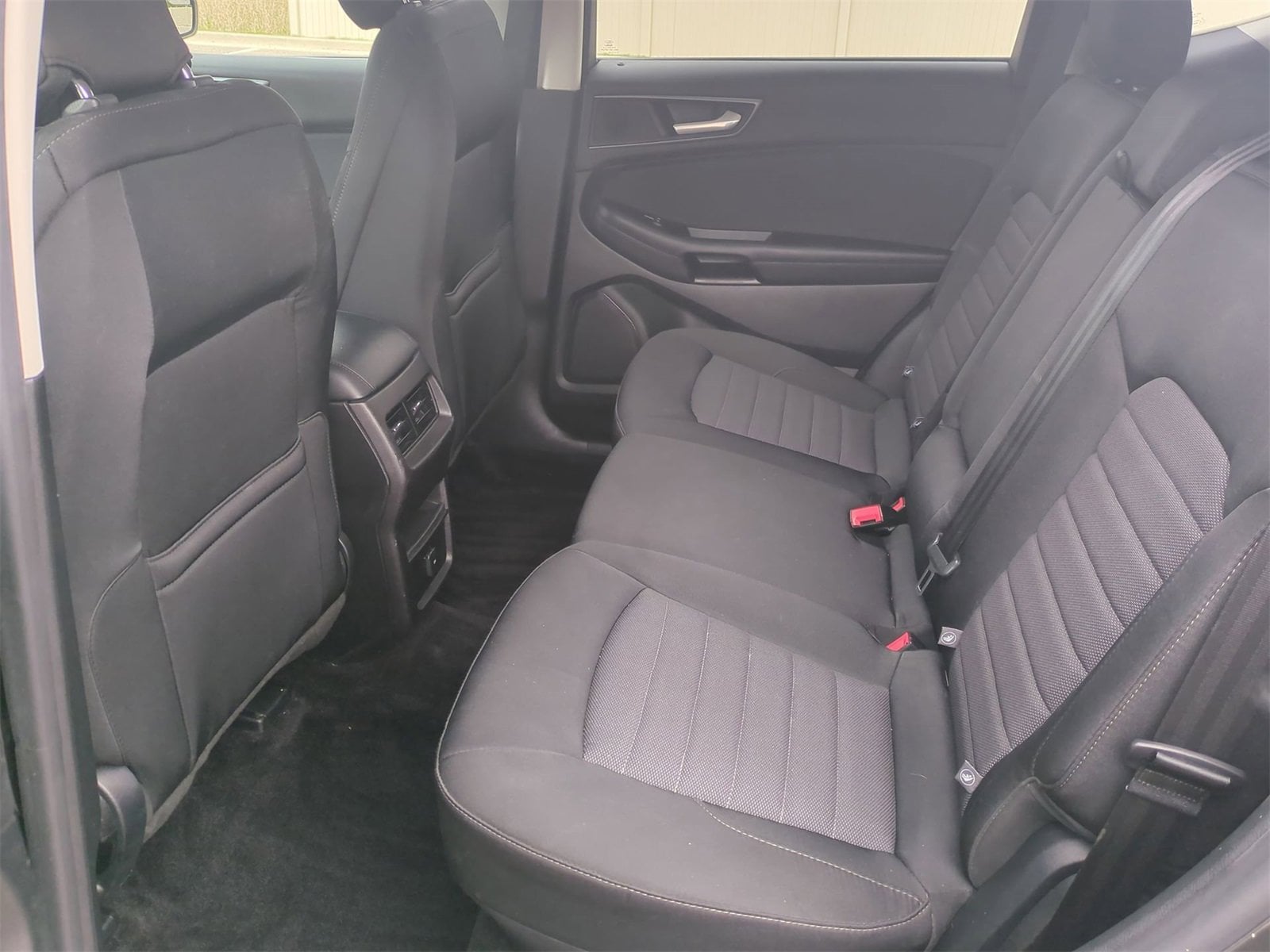 Thumbnail: 2016 Ford Edge - 19