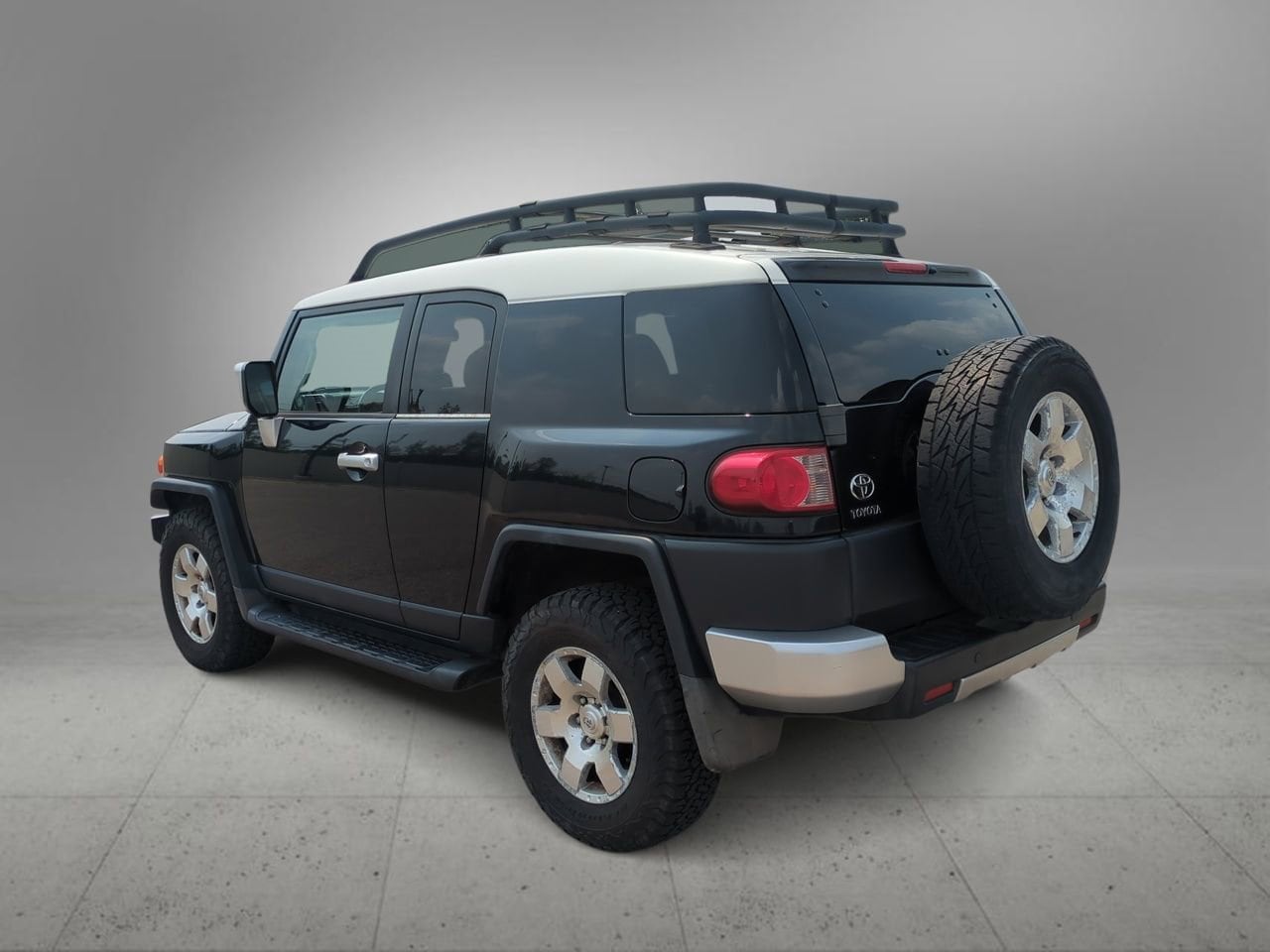 Thumbnail: 2007 Toyota FJ Cruiser - 6
