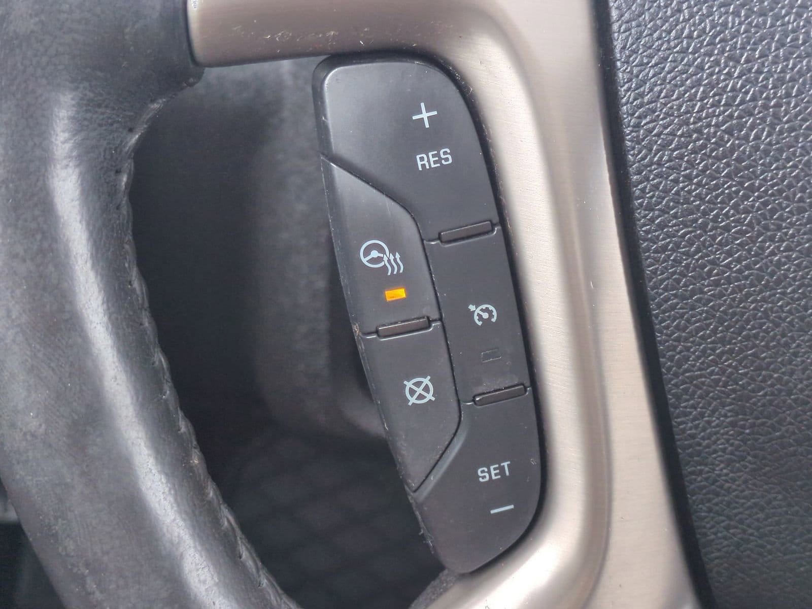 Thumbnail: 2015 GMC Acadia - 25