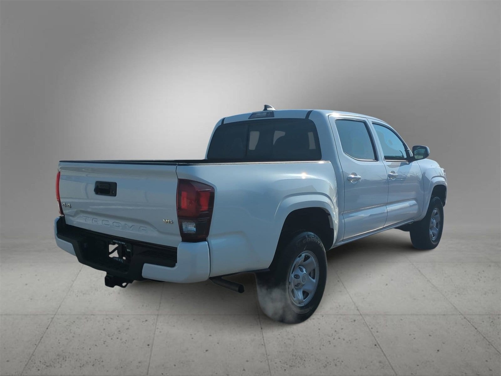 Thumbnail: 2023 Toyota Tacoma - 8